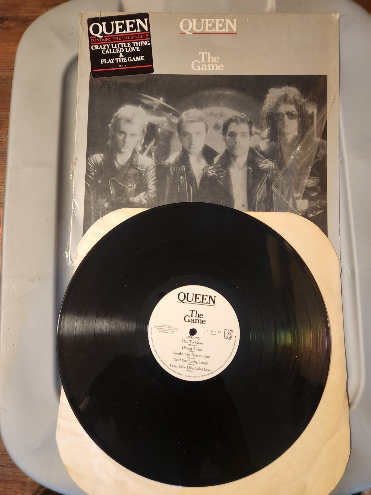 Queen The Game Elektra 12″ Black Vinyl LP 33 RPM Rock Record