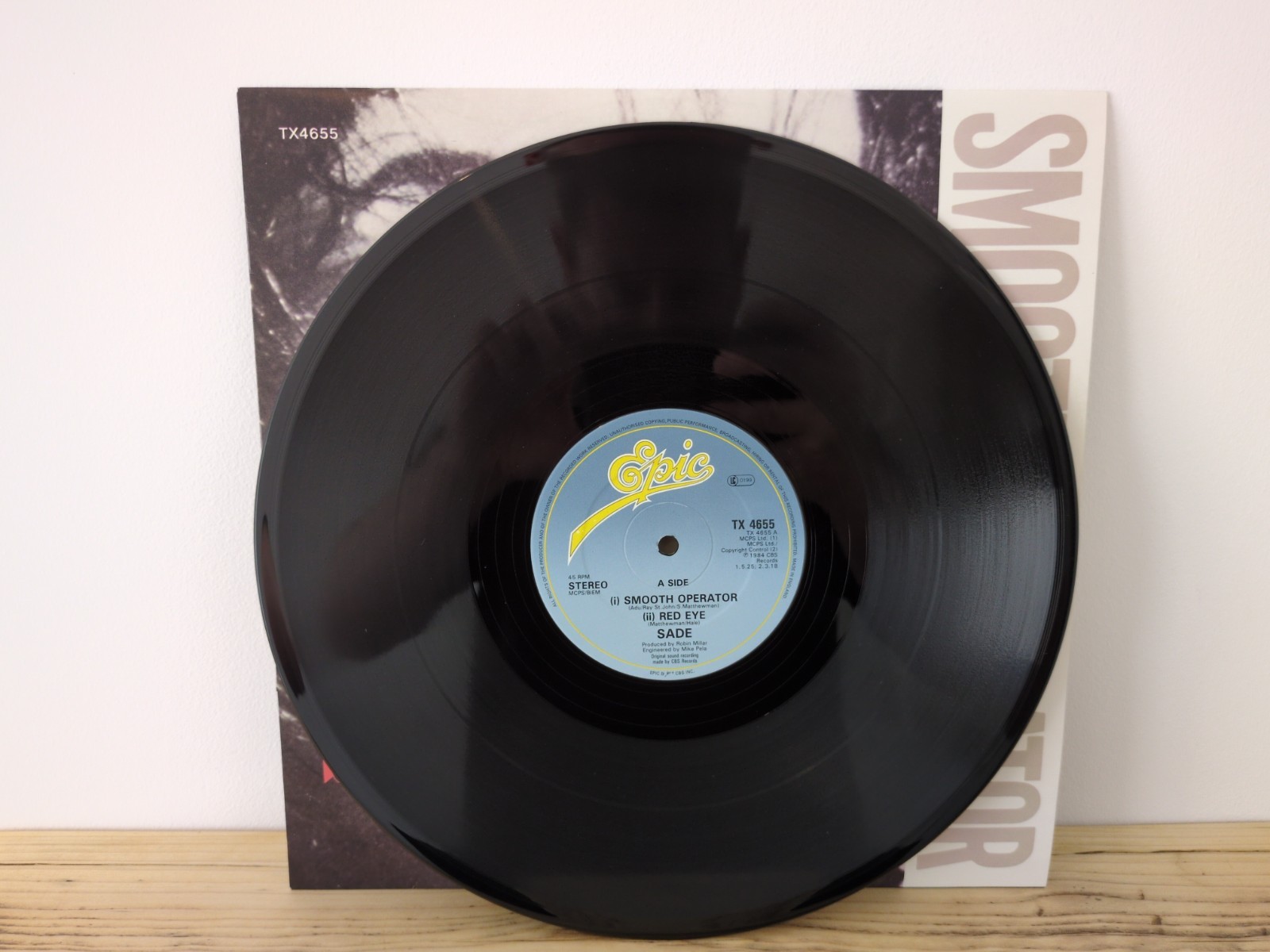 Sade Smooth Operator 12″ Vinyl Single 1984 Epic TX4655 UK VG+/VG+ Soul Jazz Pop