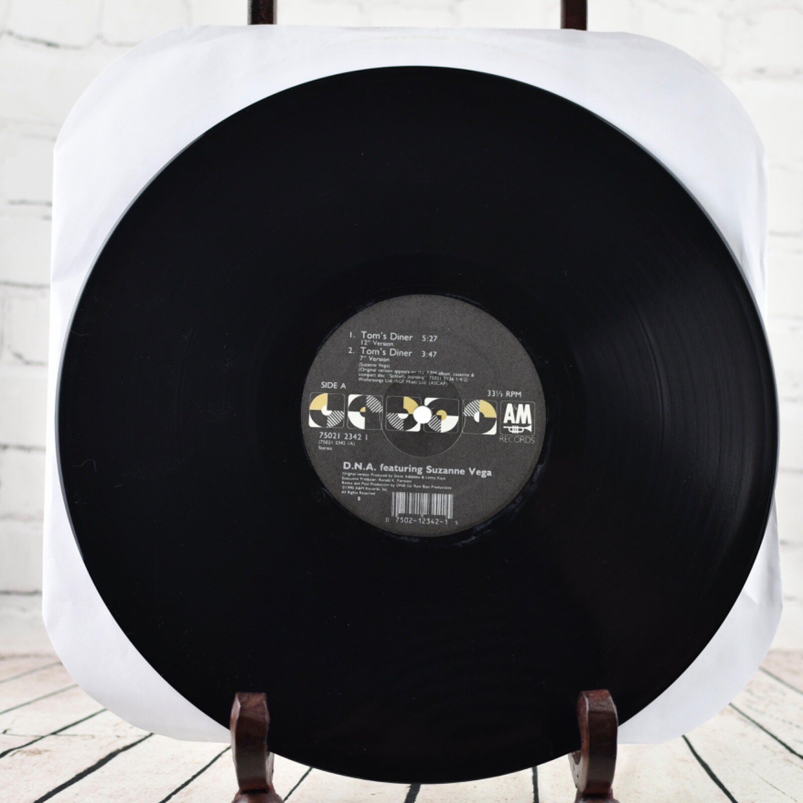 D.N.A. Featuring Suzanne Vega – Tom’s Diner, 12″ Vinyl, A&M Records, 1990