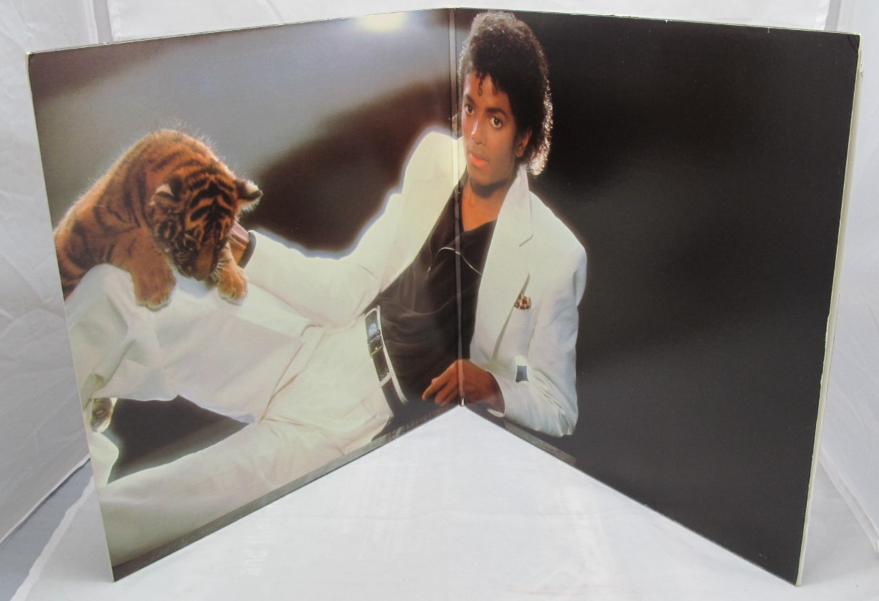 Michael Jackson Thriller Vinyl LP 1982 Epic QE 38112 EX/VG+ Vintage Gatefold 80s
