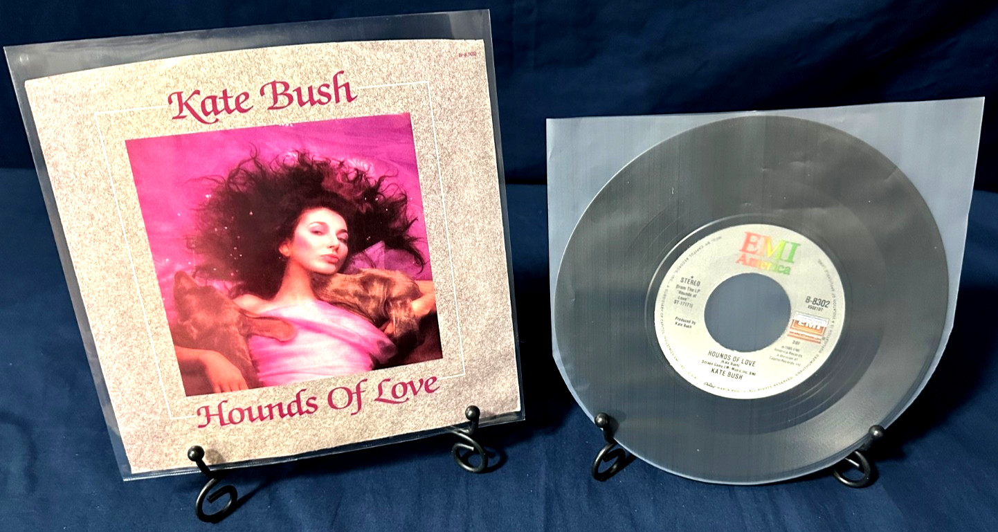 🔥 KATE BUSH “Hounds Of Love” US Press 7″ 45 w/Picture Sleeve NM/MINT-