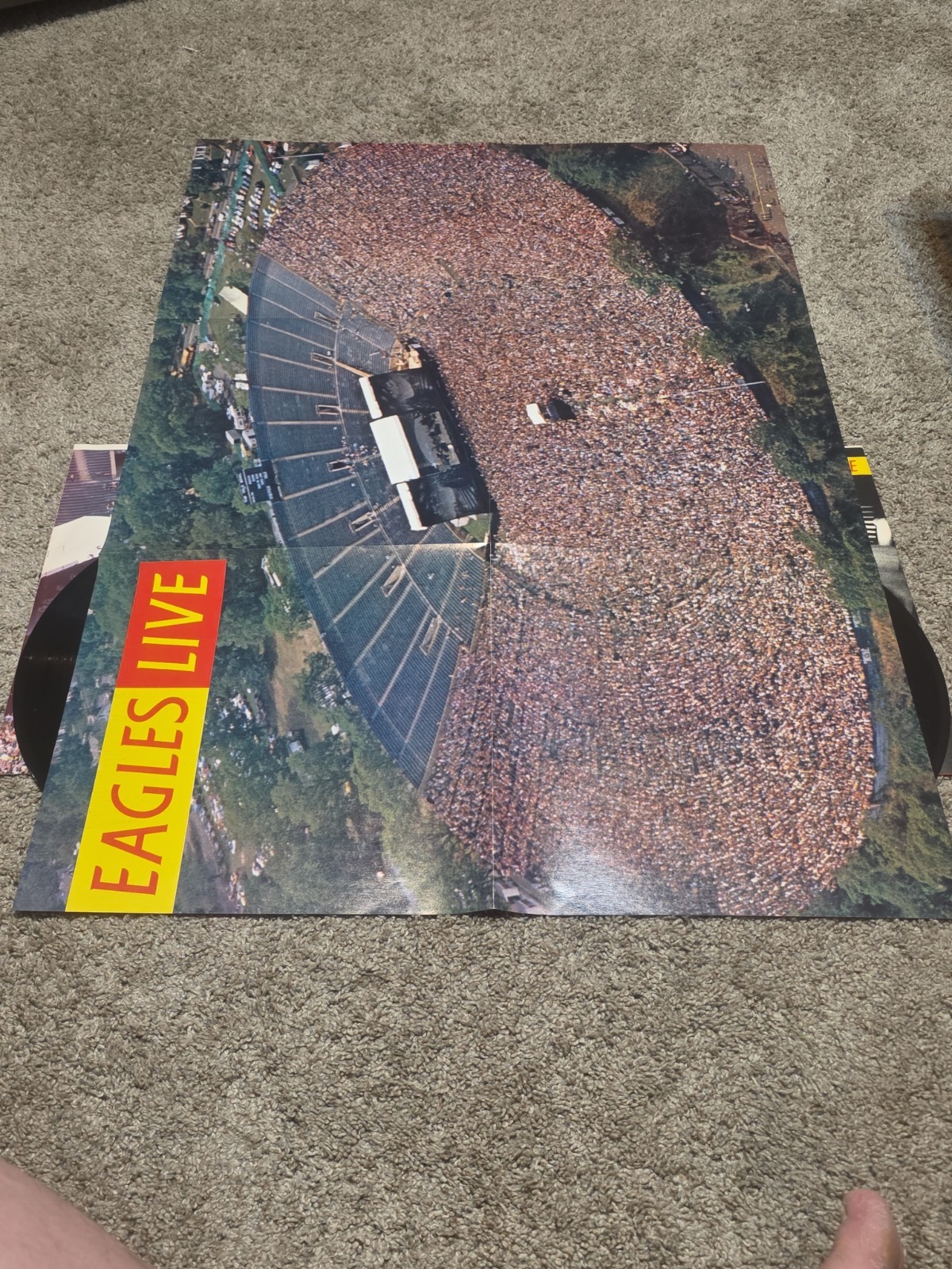 The Eagles Live 2-Record Set w/poster Vinyl Bb-705 1980