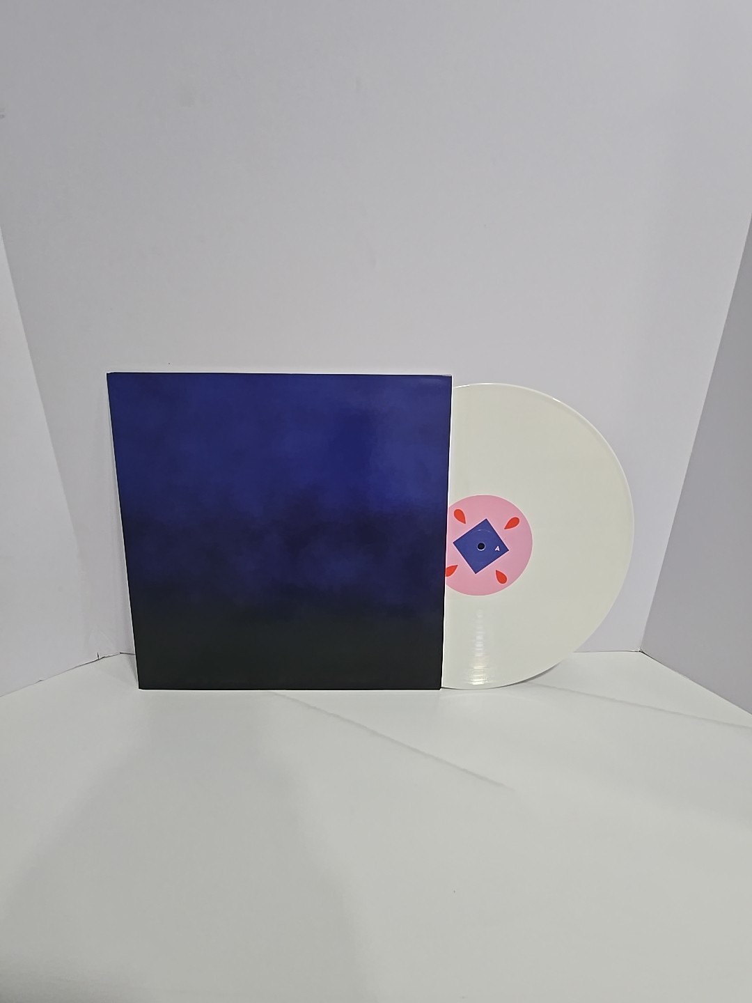 L’indécis ‎– Second Wind / Vinyl LP limited on White Chillhop Records NEAR MINT