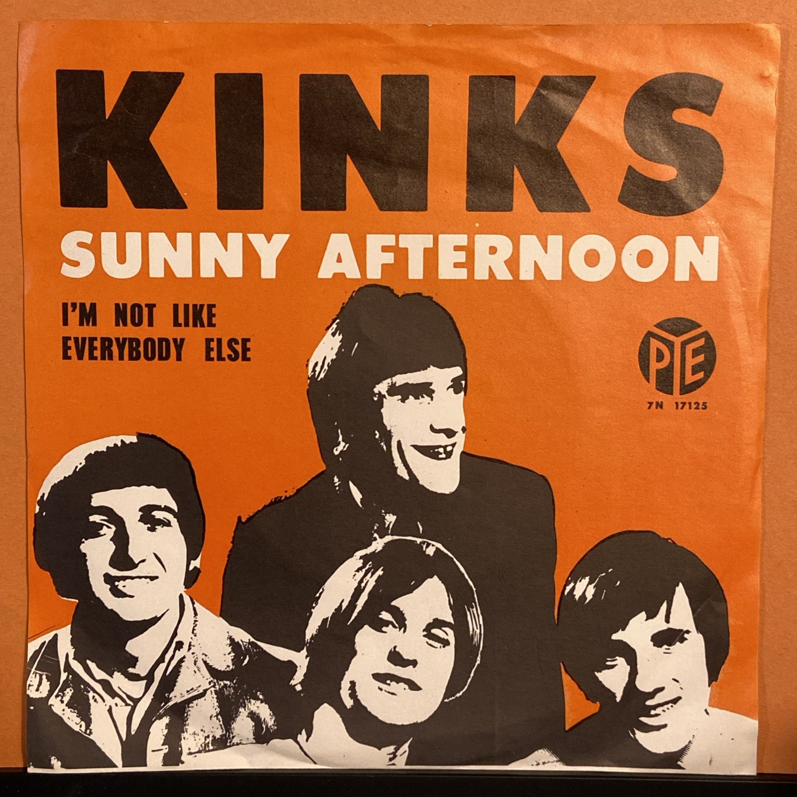 The KINKS. Dutch PS 45 7” Orig. Sunny Afternoon, I’m Not Like Everybody EX/EX