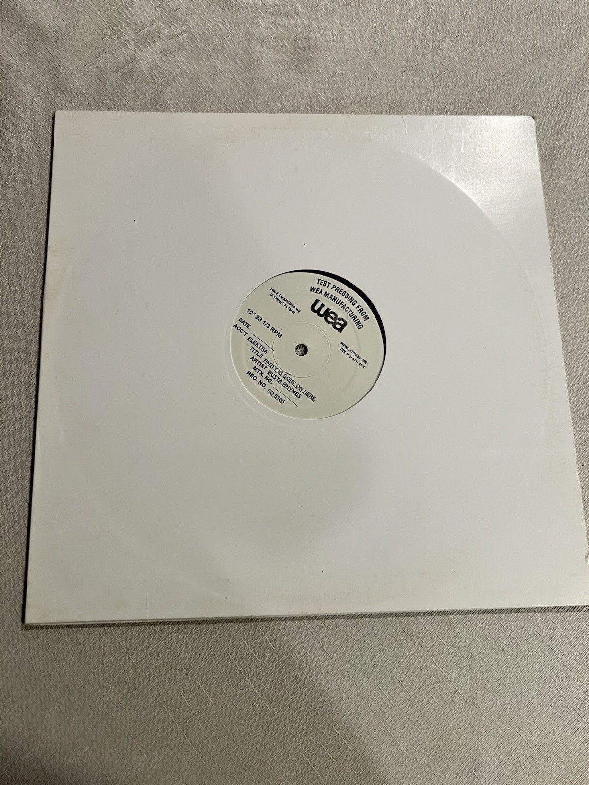 Busta Rhymes – Party Is Goin’ On Over Here – Elektra – ED-6135 – 12″, TP 9475444
