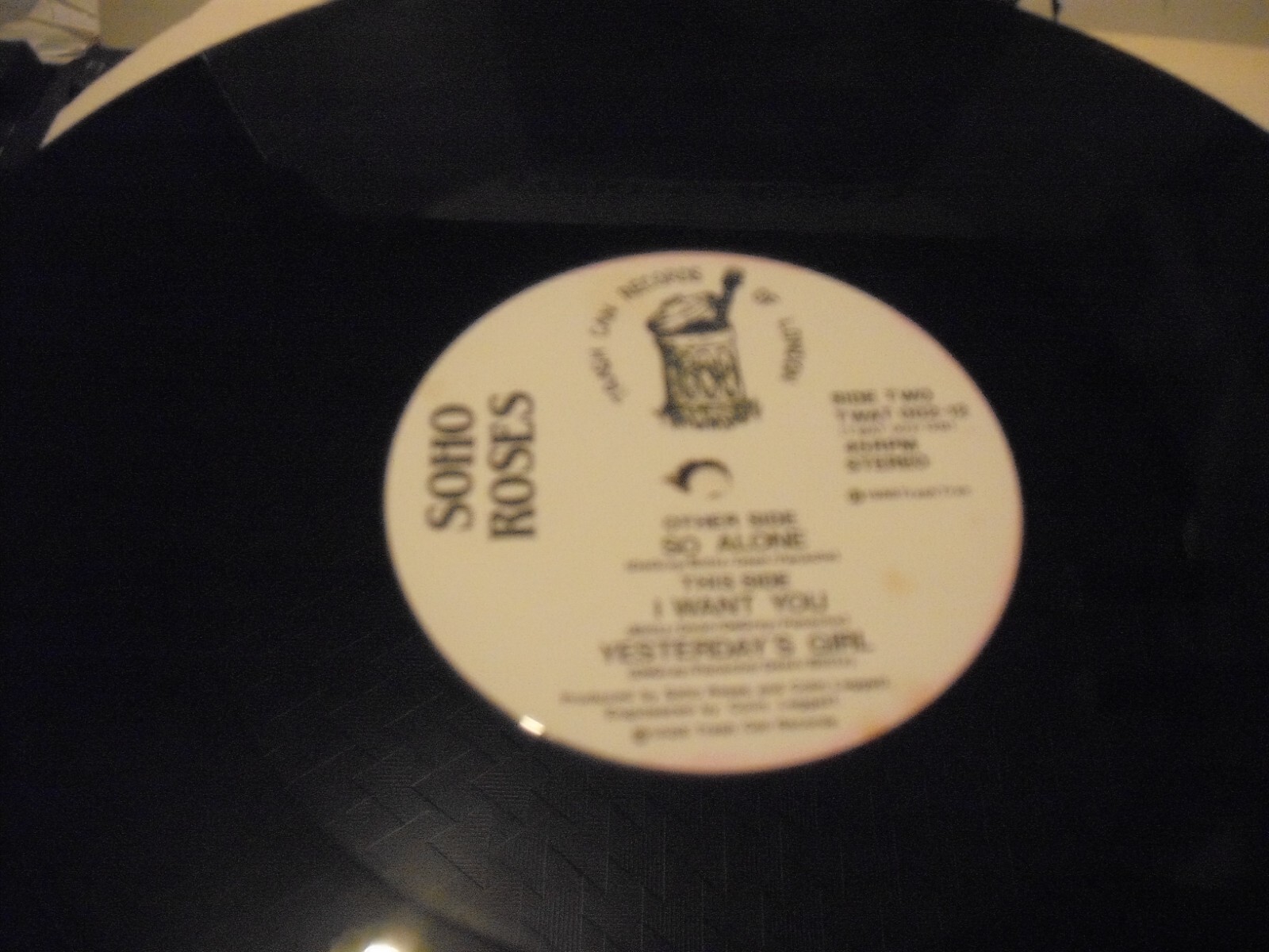 Soho Roses – So Alone – Trash Can Records 12″ – TWAT 002 – Glam Classic – Ex-