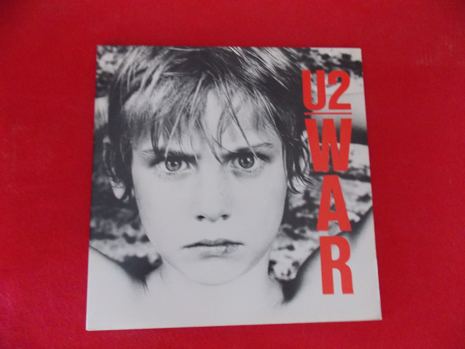 U2 – War Gatefold Edition Island Records – ILPS 9733 – 1983 – EXCELLENT COND.