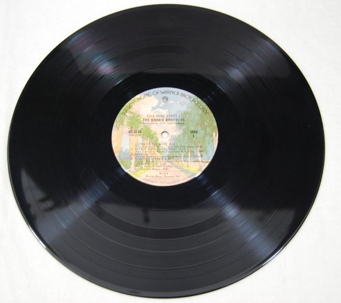 The Doobie Brothers – Toulouse Street LP 1972 Warner Bros – BS 2634 VG+/VG+