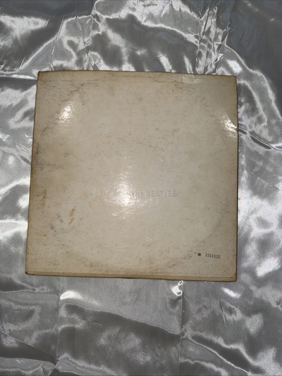 The Beatles White Album 2LP Numbered + Inserts & Photos – Vintage Apple Press