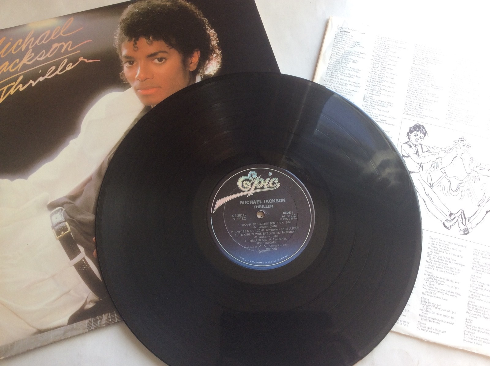 Michael Jackson-Thriller-1982 Original-Vinyl-Record-Album-Epic-QE -38112