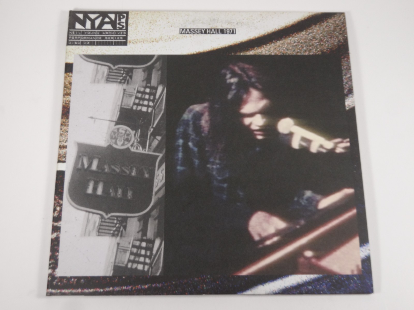 Neil Young – Live at Massey Hall 1971 Vinyl Double LP