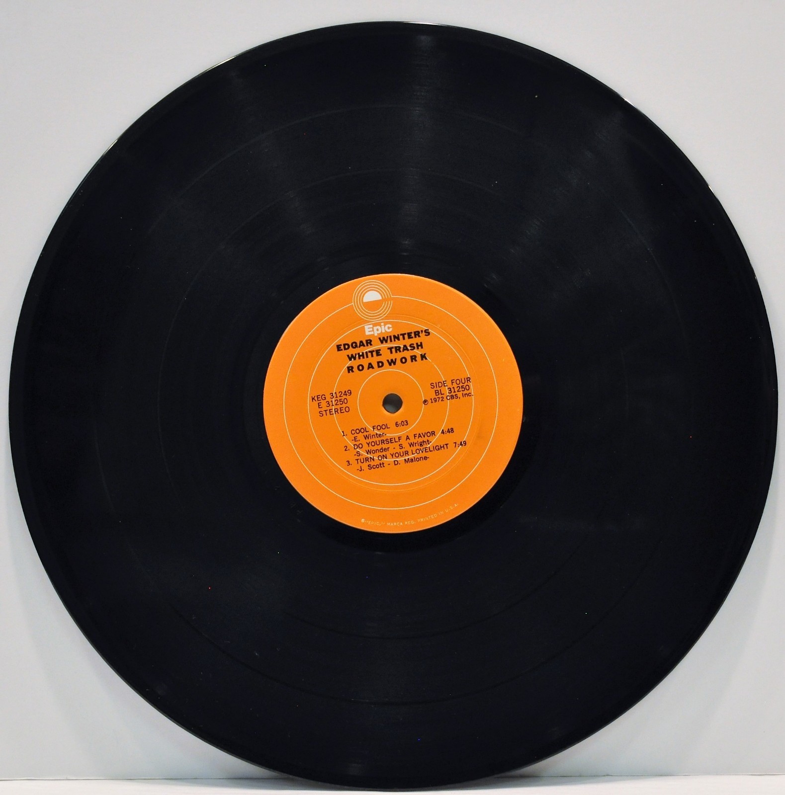 “Edgar Winter’s White Trash Roadwork” w/ Rick Derringer Double LP 1972 KEG 31249