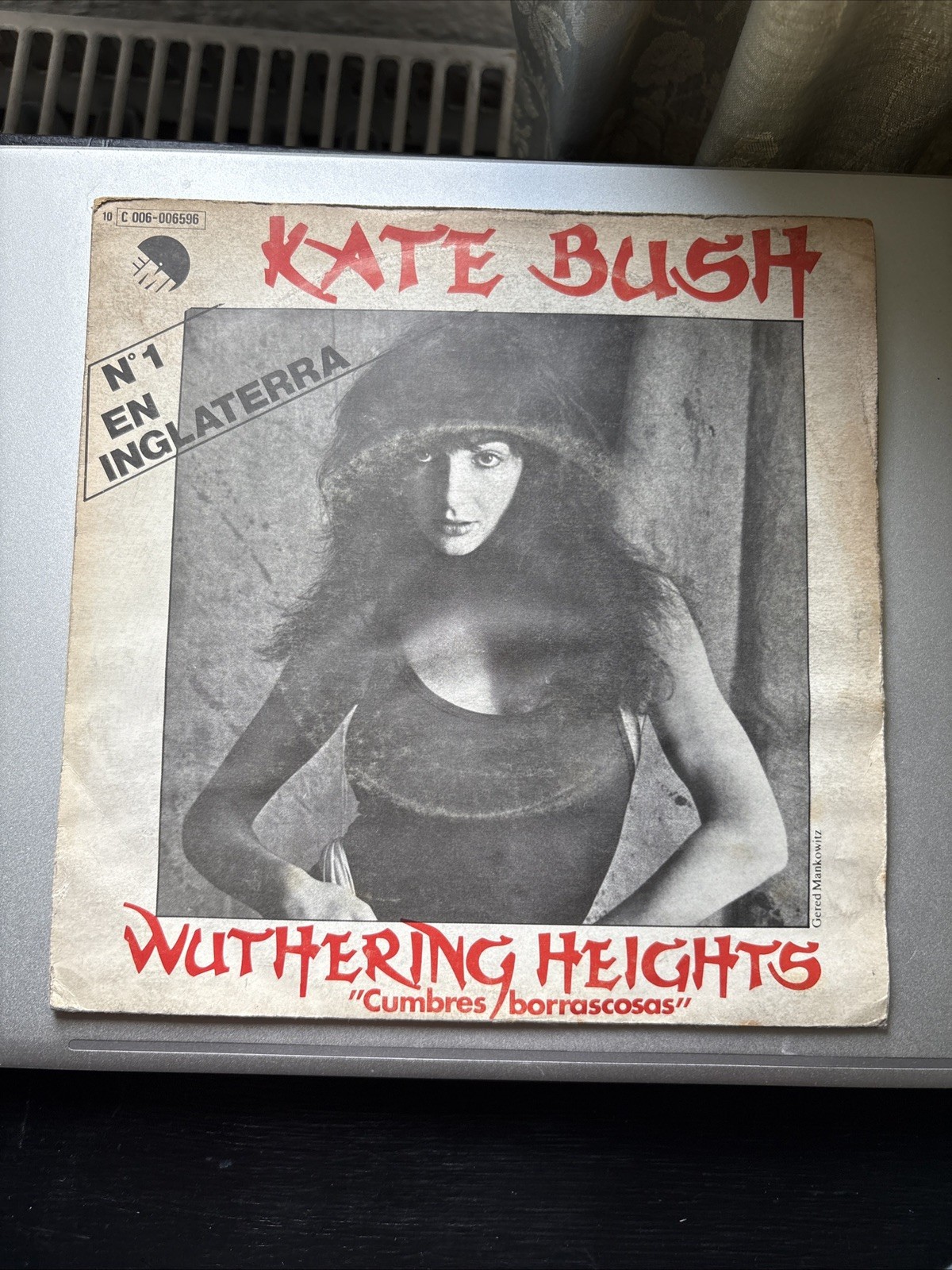 Kate Bush – Wuthering Heights / Kite – RARE SPAIN 45 + PS spanish cover