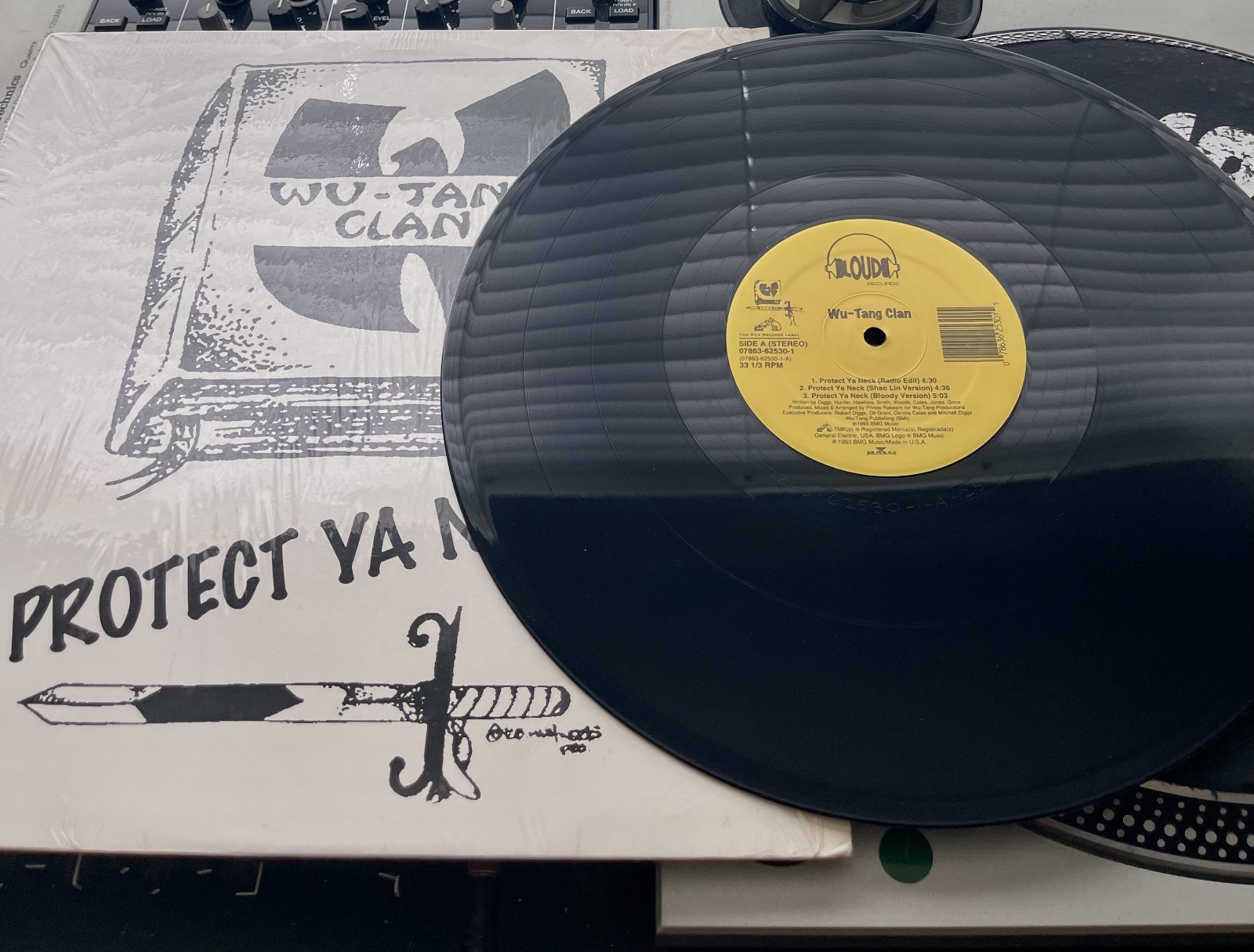 Wu-Tang Clan – Protect Your Neck OG 1993 Press 12″ In Picture Cover VG+/VG+ SK
