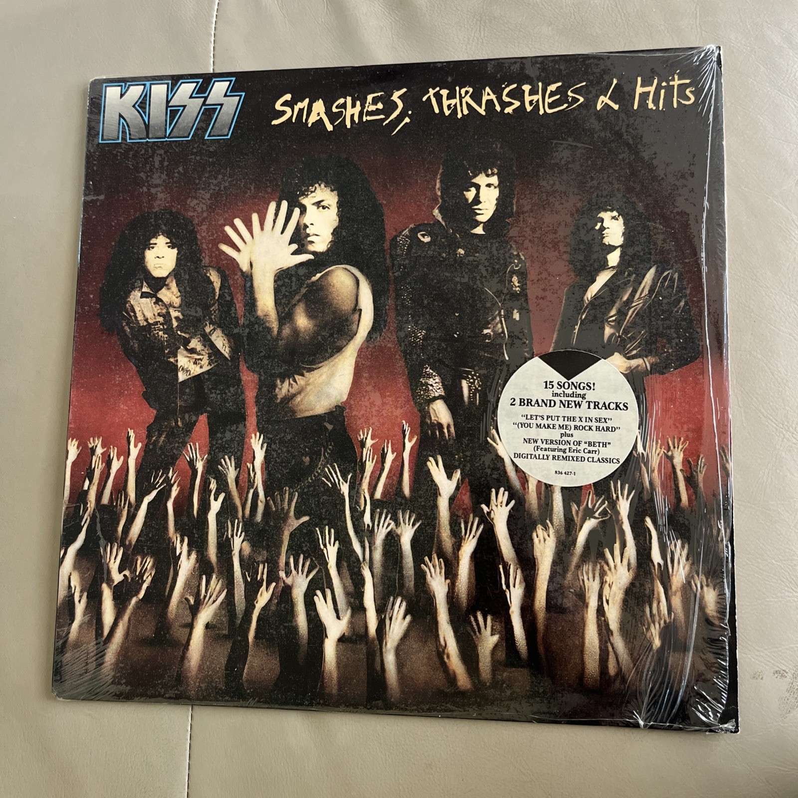 KISS 1988 Vinyl LP Smashes Thrashes & Hits 422 836 427-1 w/SHRINK + HYPE STICKER