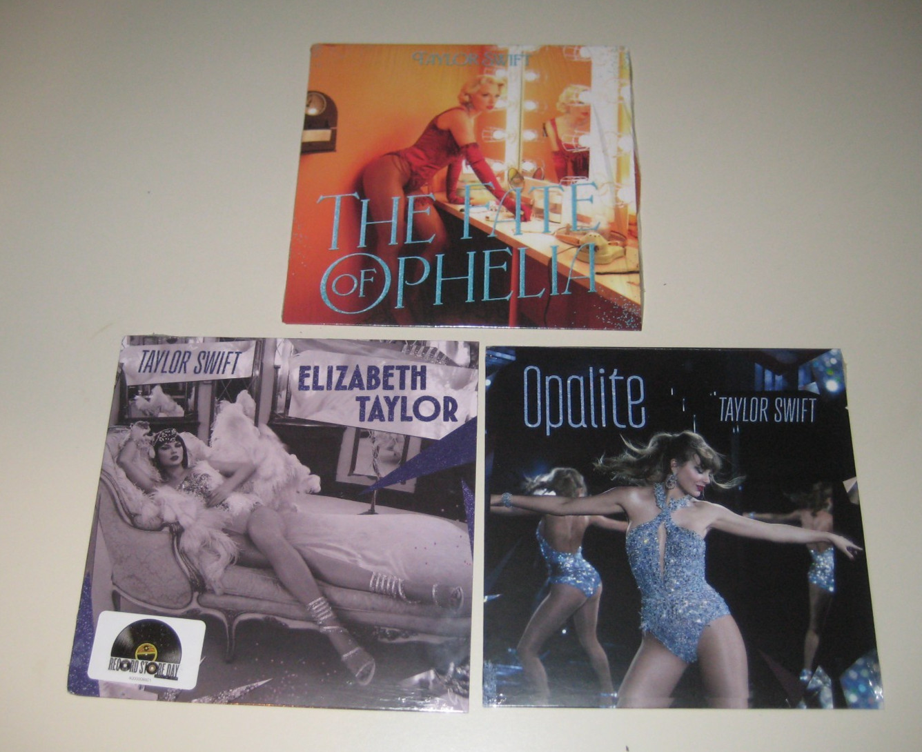 Taylor Swift – The Fate of Ophelia / Opalite / Elizabeth Taylor 7″ Vinyl Set