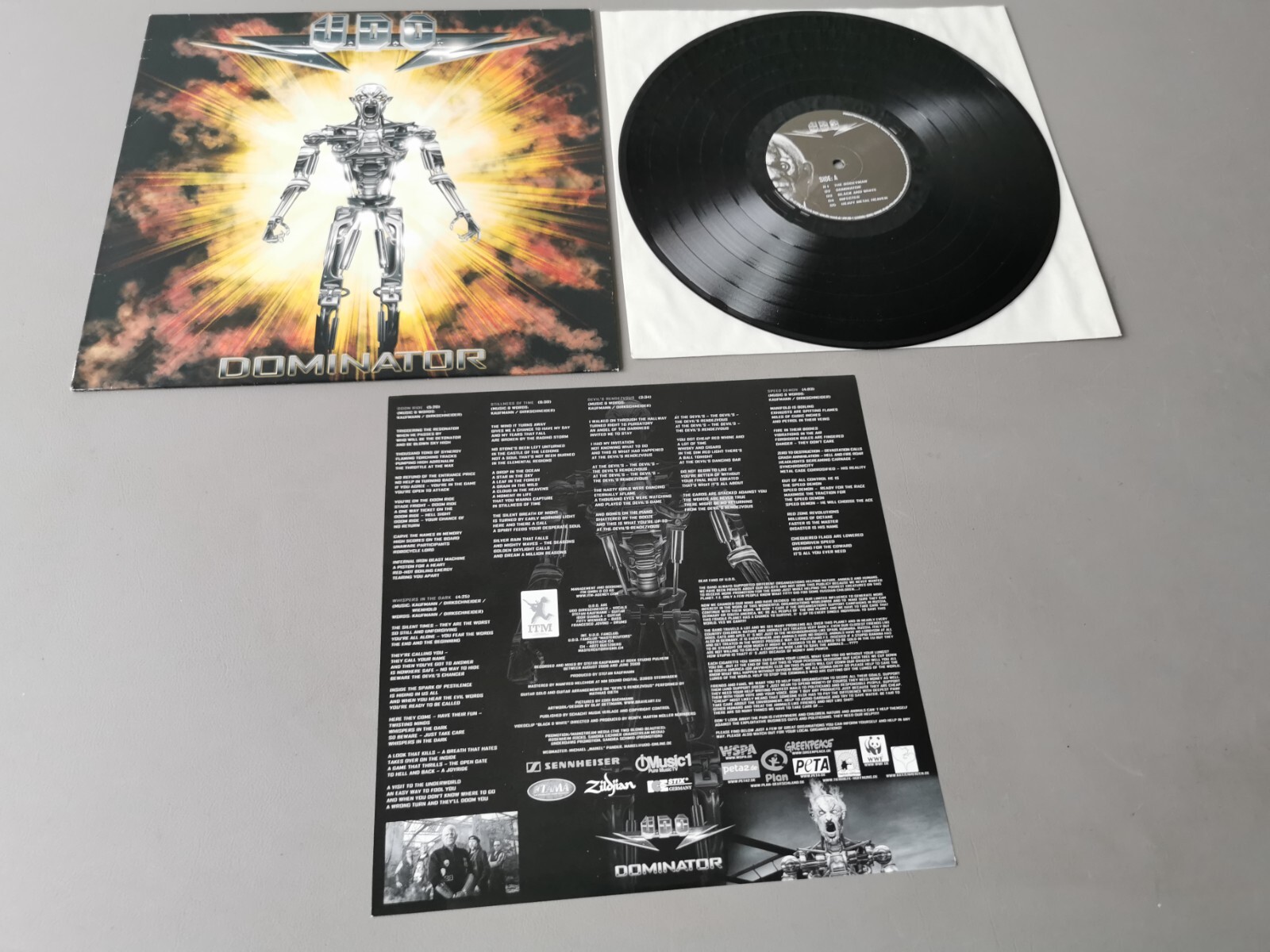 U.D.O. (The Accept) ** original Vinyl LP ** Dominator (2009 AFM Records Germany)