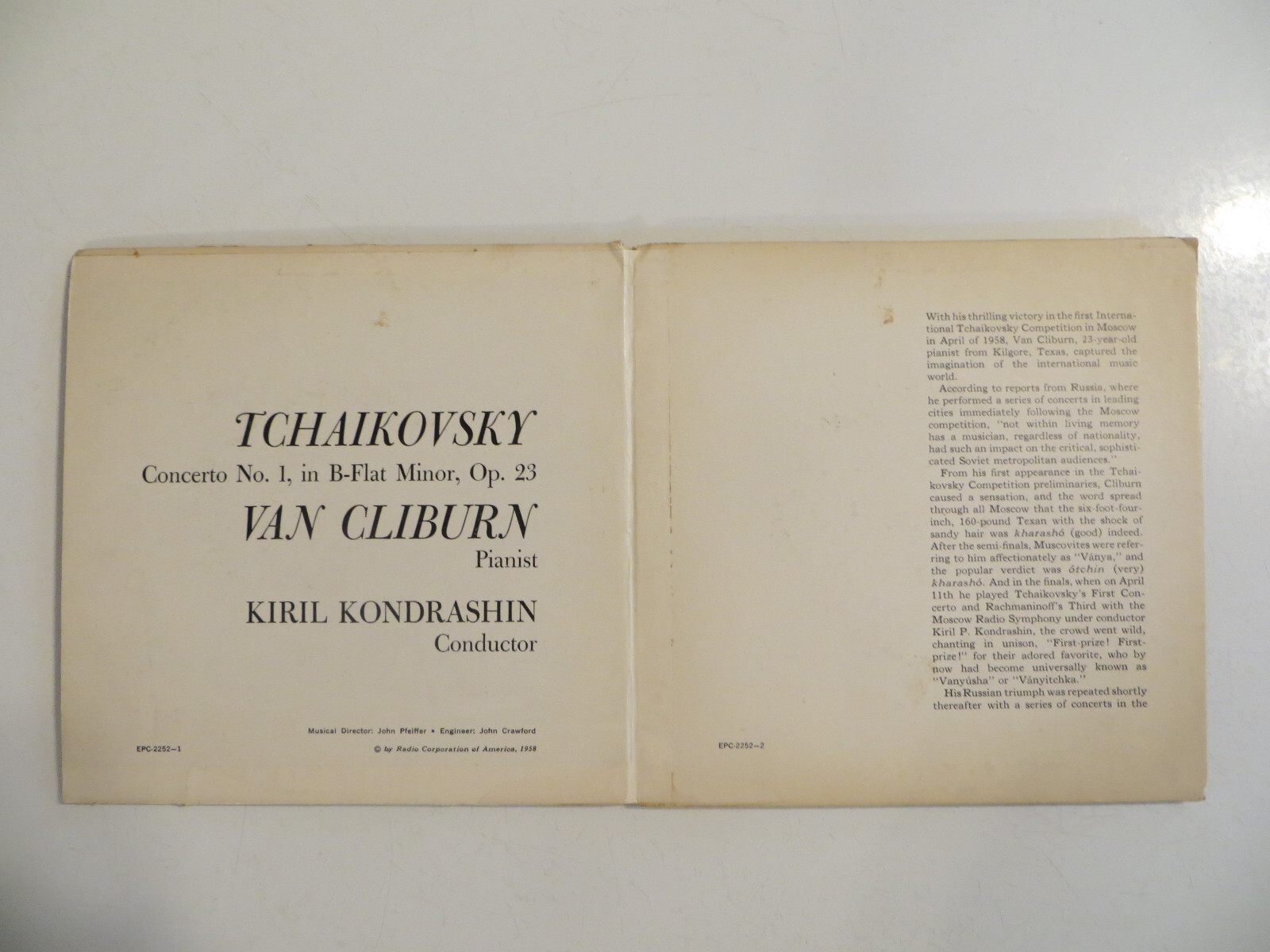 Van Cliburn – Tchaikovsky – Concerto No. 1 – 3×7″ 1958 RCA Red Seal – Classical