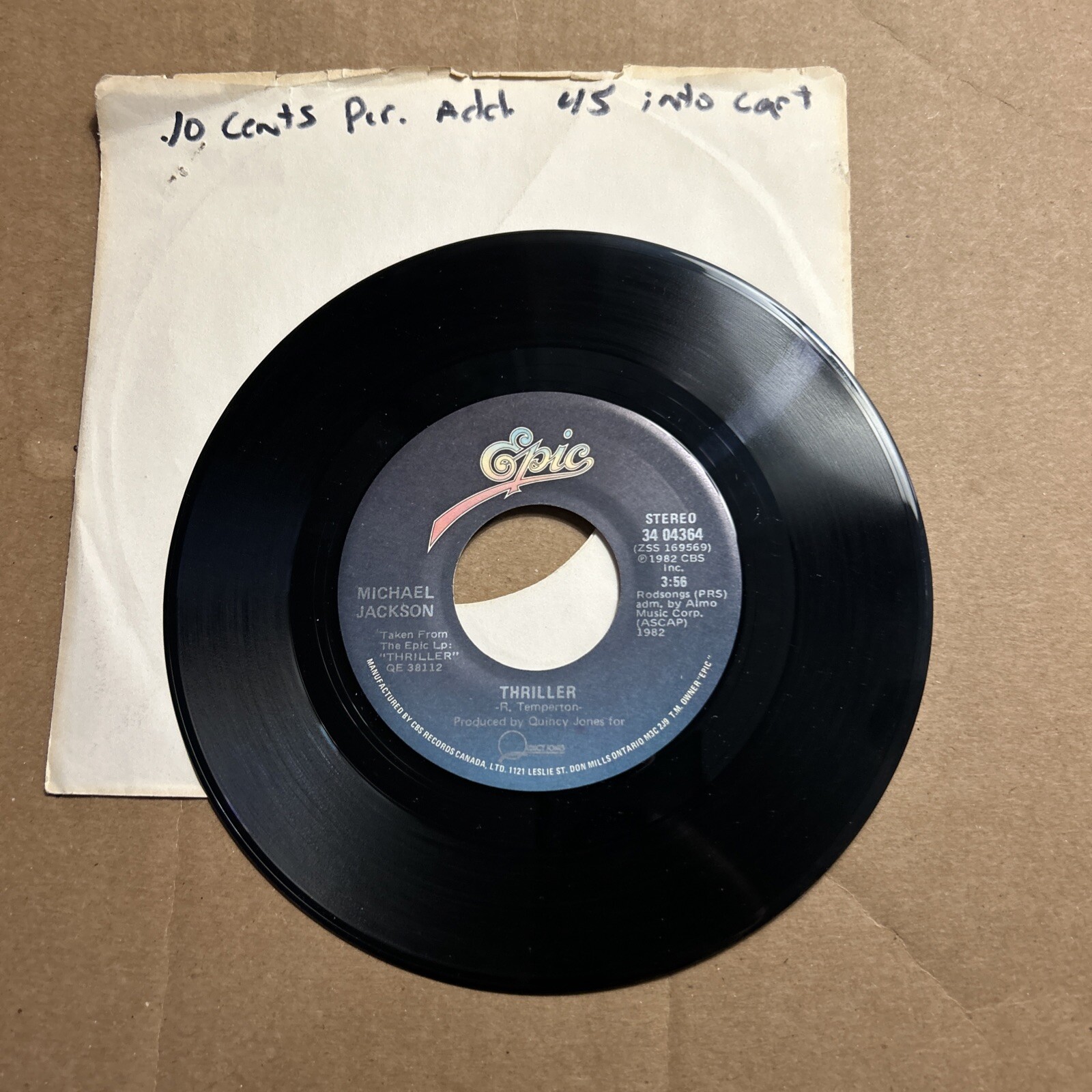 Michael Jackson Thriller/Can’t Get Out Of The Rain 1982 Epic Records 45 Outta