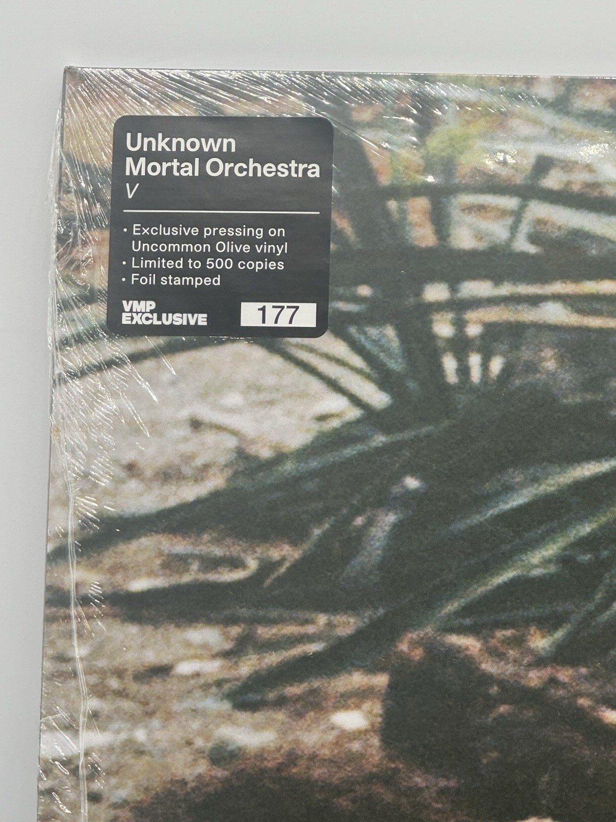 UNKNOWN MORTAL ORCHESTRA – V – UNCOMMON OLIVE VMP VINYL LTD #177/500 SEALED