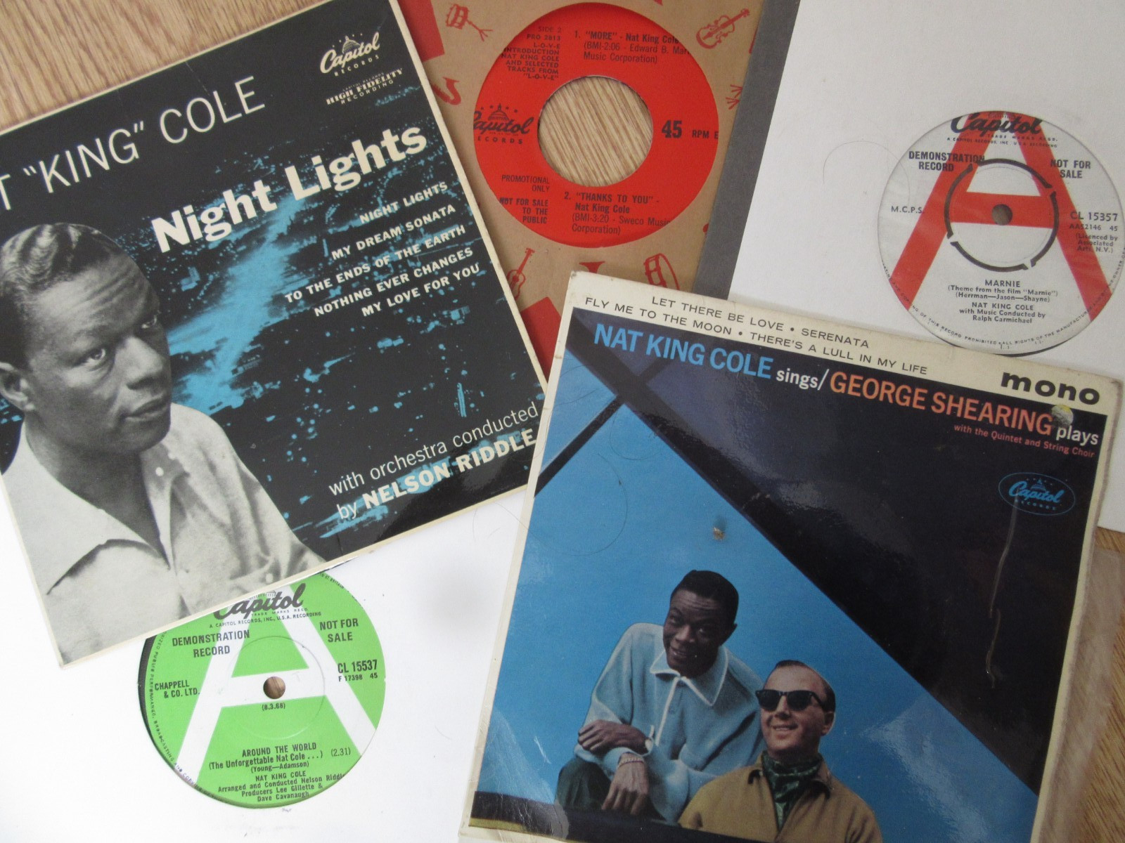 Nat King Cole: 3 x DEMO + 2 EP’s “night lights” (7″) “Marnie”