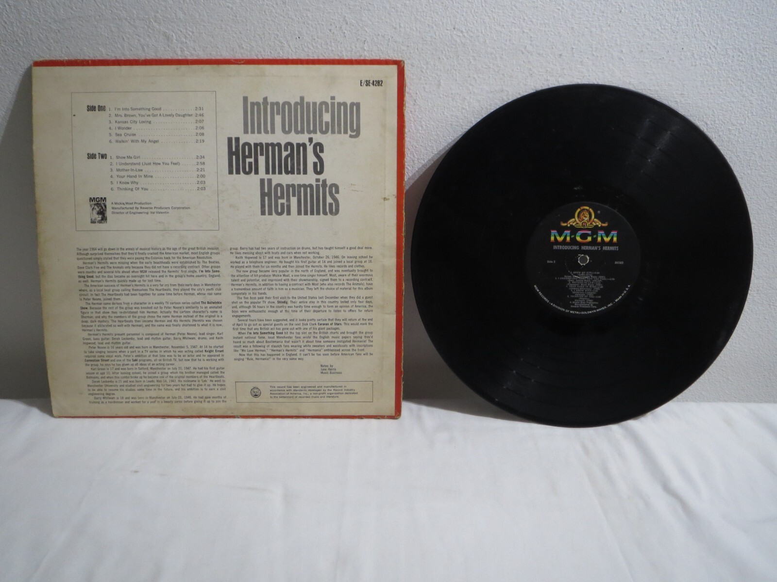 Introducing Herman’s Hermits – MGM – SE-4282 Vinyl LP Album 2nd Cover Mono 1965
