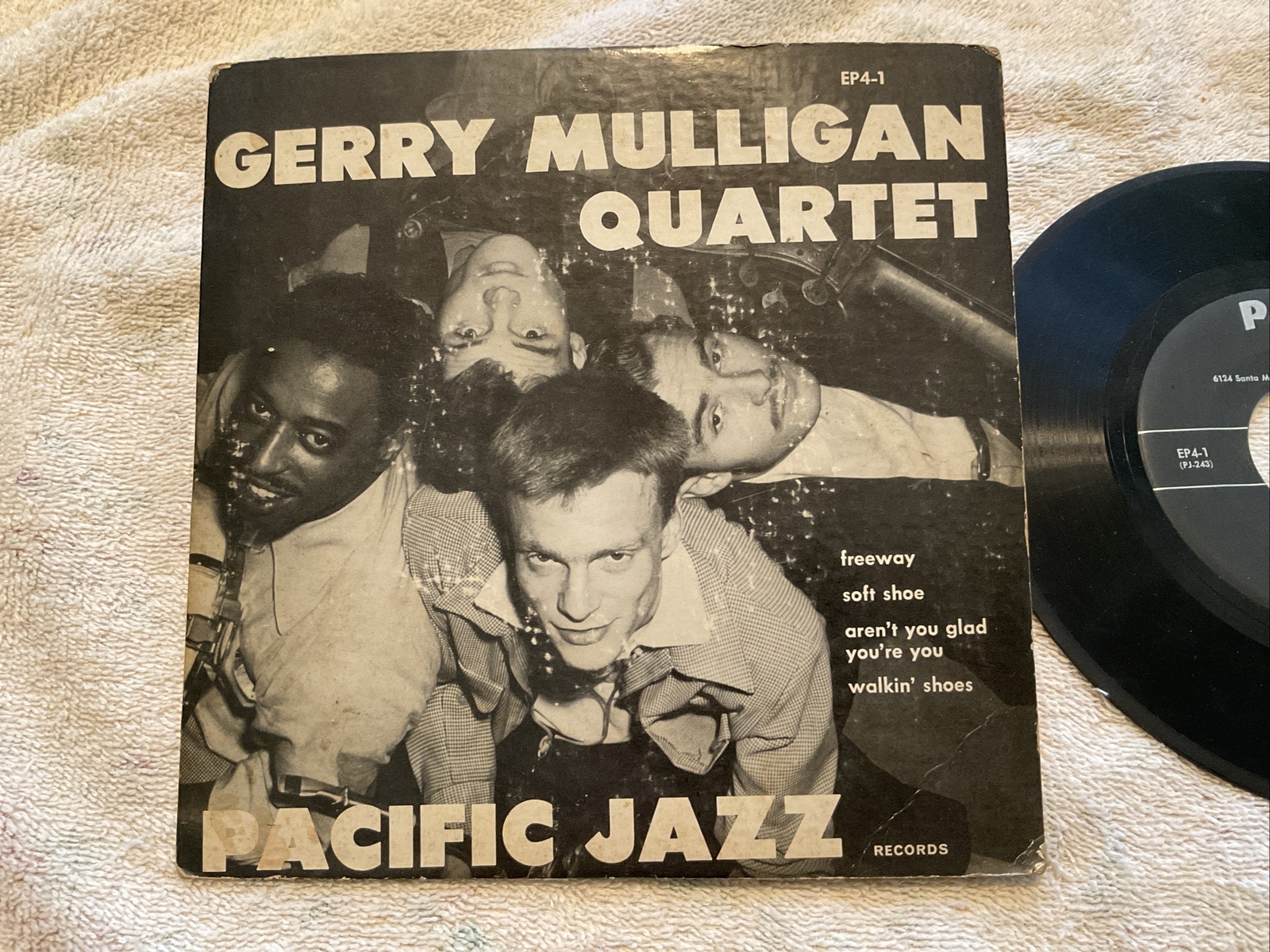 GERRY MULLIGAN QUARTET Pacific Jazz 7″ EP4-1