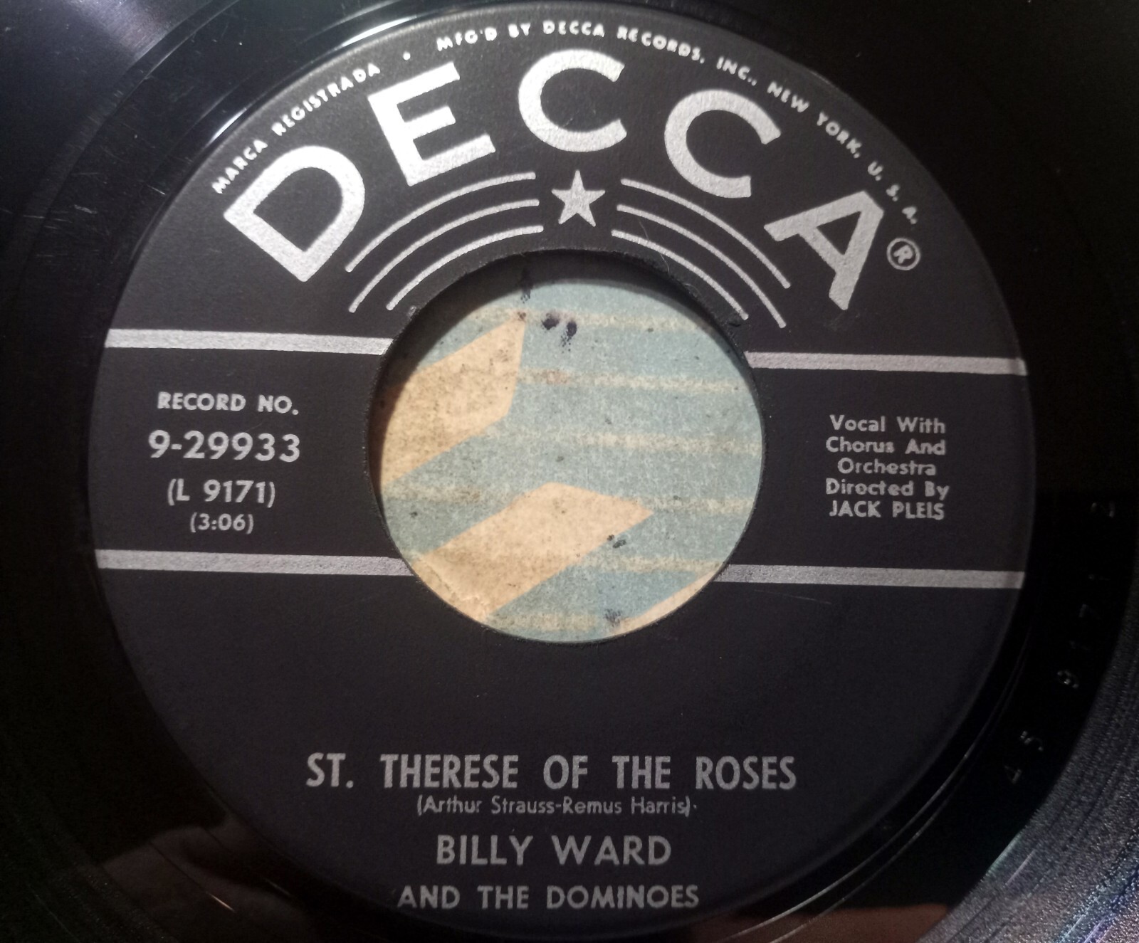 Billy Ward And The Dominoes – St. Therese Of The Roses – Decca 29933 🔊