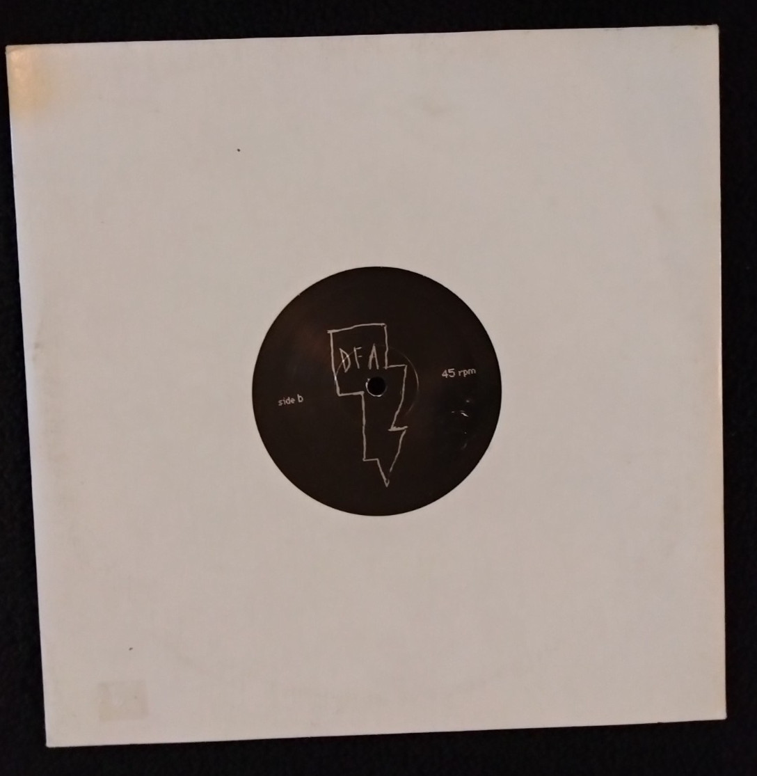 JUAN MACLEAN DER HALF-MACHINE I ROBOT LESS THAN HUMAN DFA RECORDS 2004 10″ SINGL
