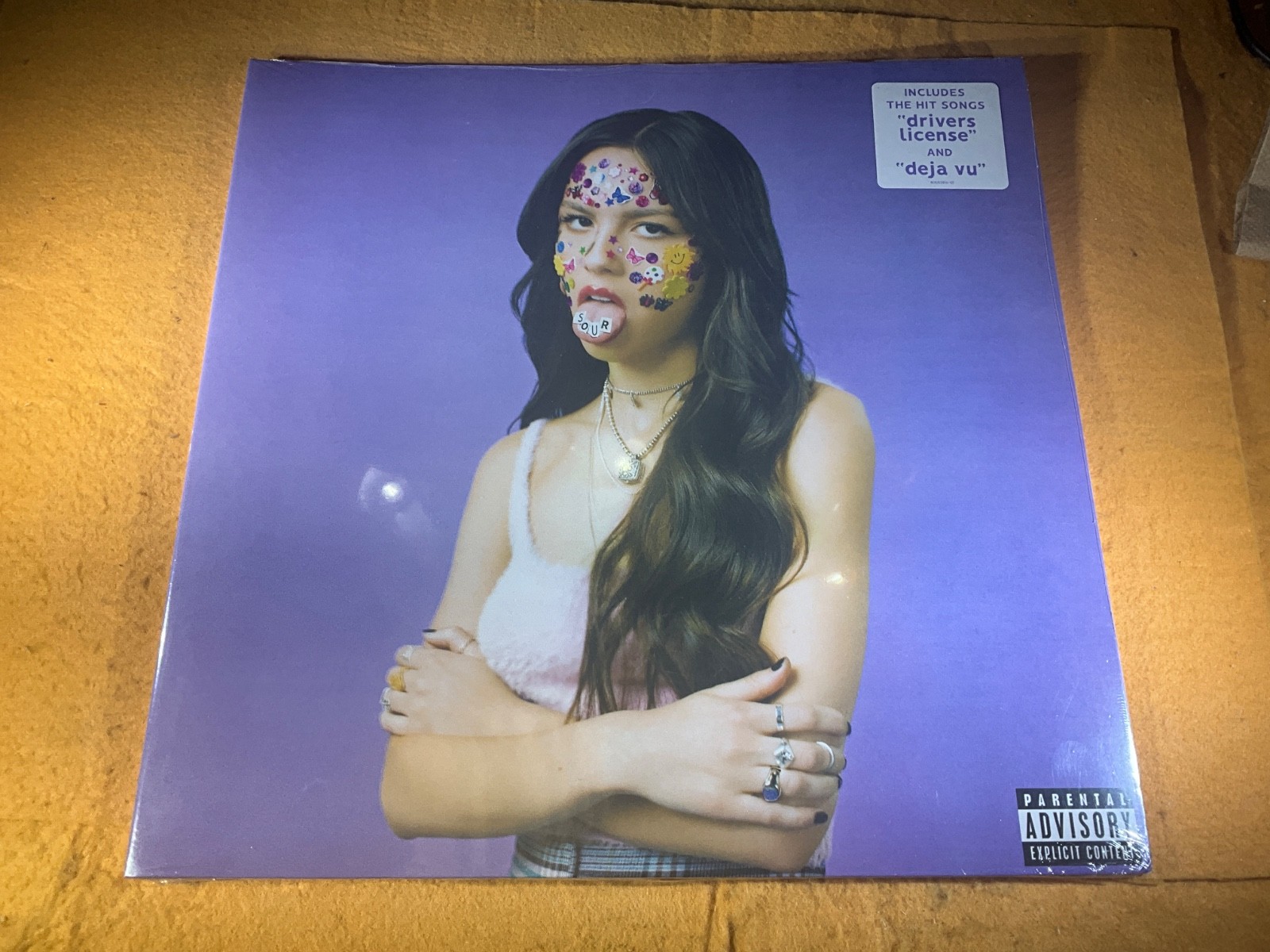E6-1 OLIVIA RODRIGO Sour – 2021 – SEALED – PARENTAL ADVISORY – RECORD – POP