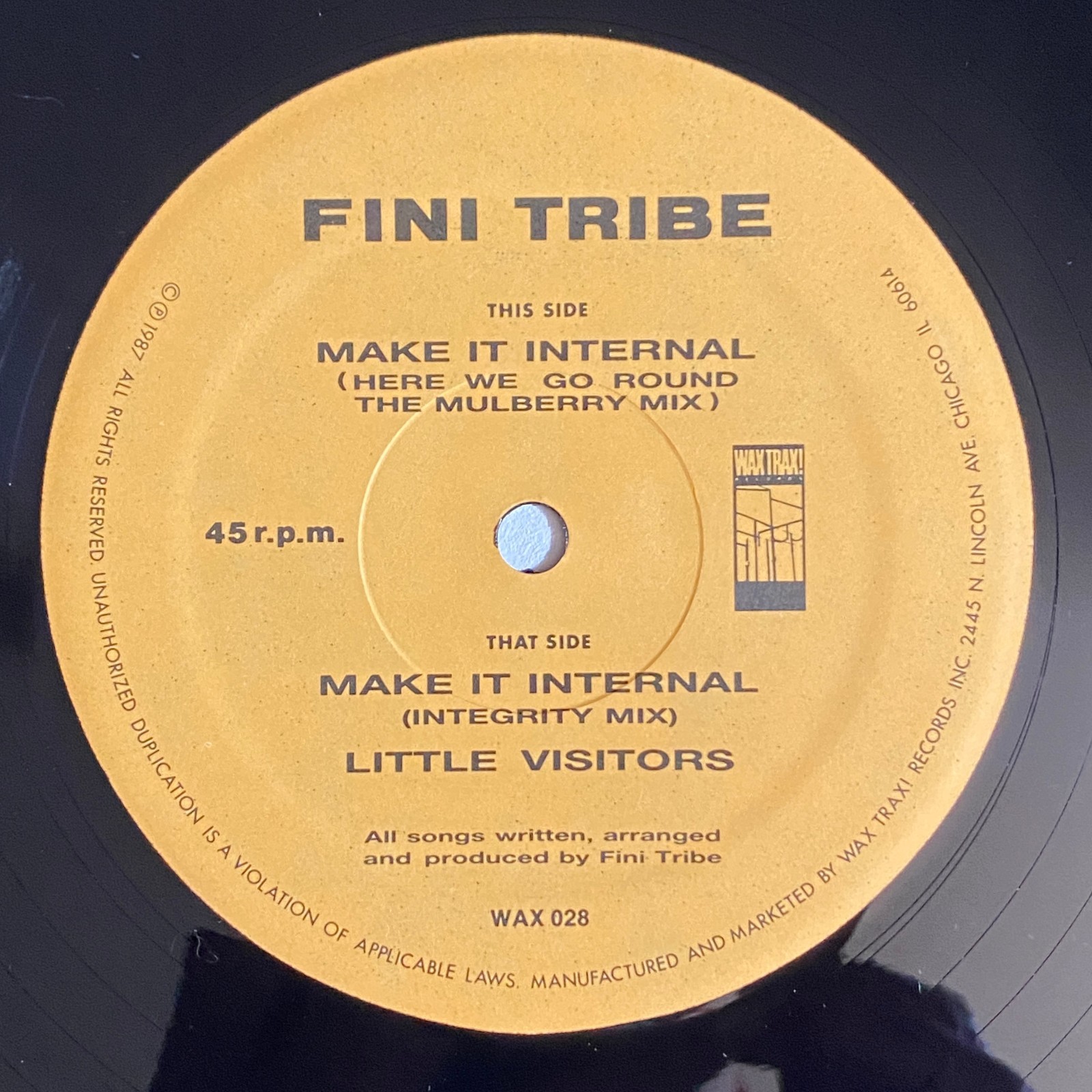 FINI TRIBE – MAKE IT INTERNAL 12″ SINGLE CUT CV EX-/EX 1987 US WAX TRAX! WAX 028