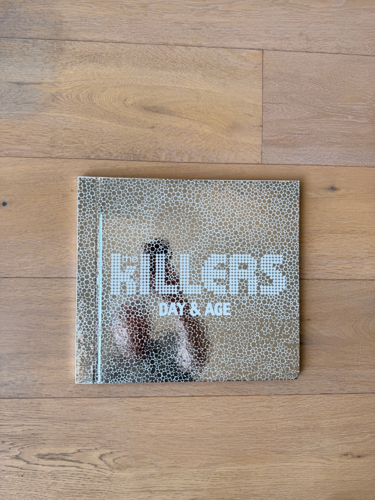 THE KILLERS – DAY & AGE: 10TH ANNIVERSARY EDITION 2LP (LIMITED ED., 180 GRAM)