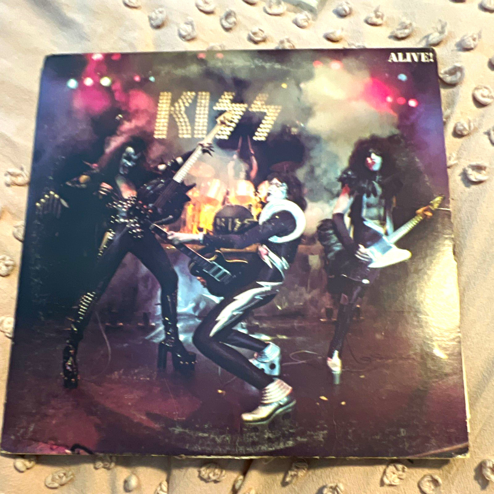 Kiss Alive! Casablanca Records 12″ 33 RPM Black Vinyl LP Hard Rock