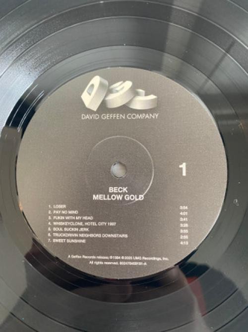 Beck – Mellow Gold (LP, Album, RE) (Mint (M)) – 3819633668