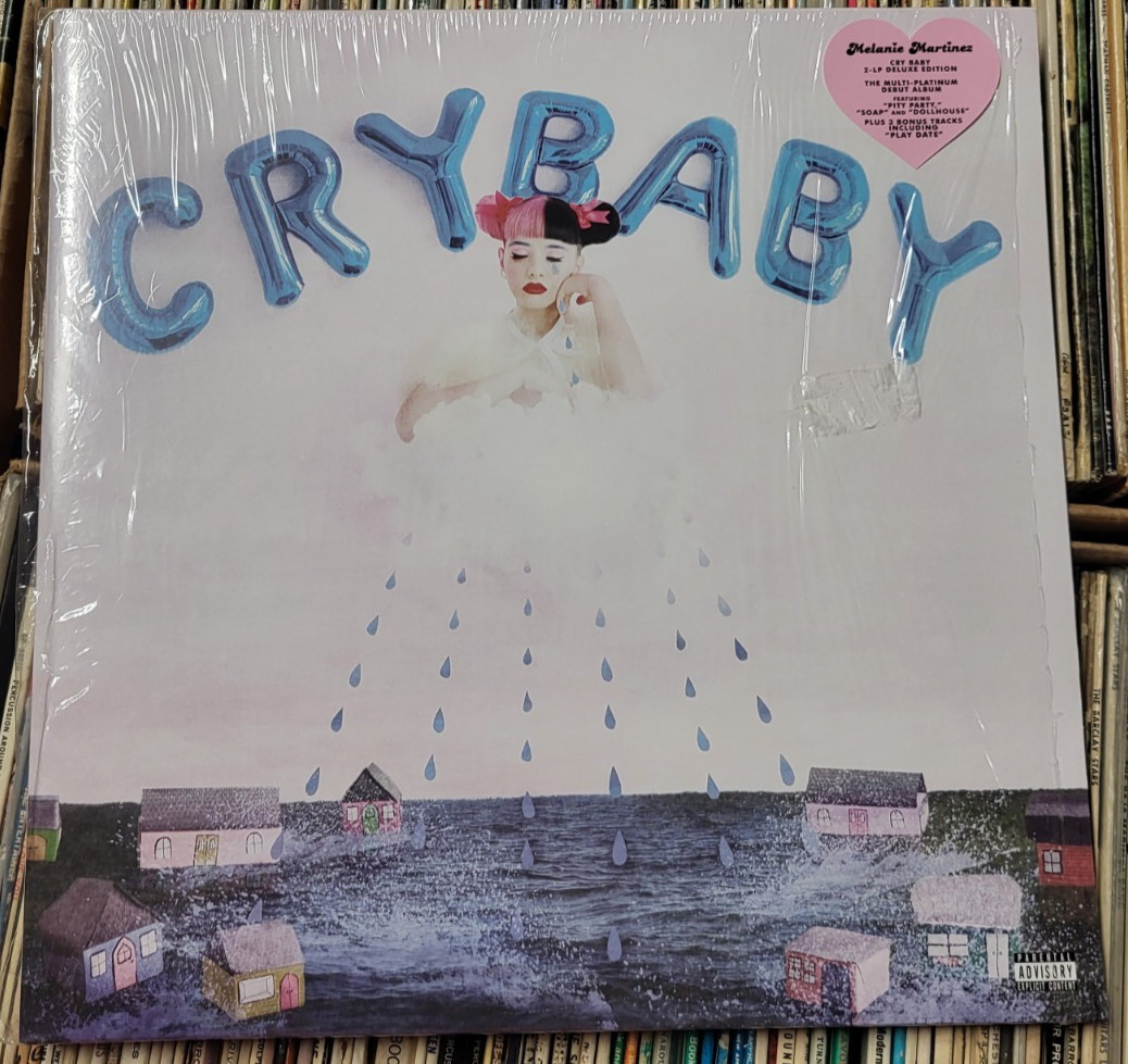 Melanie Martinez Cry Baby Deluxe Edition 2LP Black Vinyl Record Storybook NM
