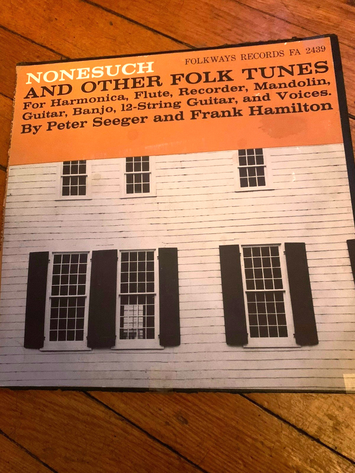 2 Folkways LP Vinyl Peter(!) Seeger: Nonesuch/ Folk; Peggy Seeger: Broadside Bld