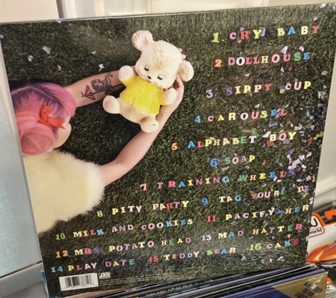 Melanie Martinez – Crybaby Deluxe Expanded Baby Blue LP vinyl Exclusive SEALED