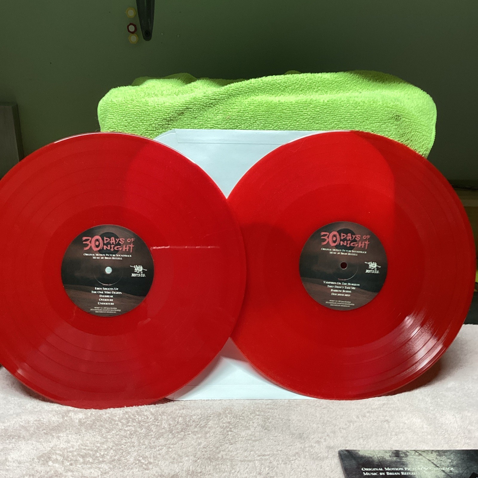 30 Days of Night (Original Motion Picture Soundtrack) Record, 2015)