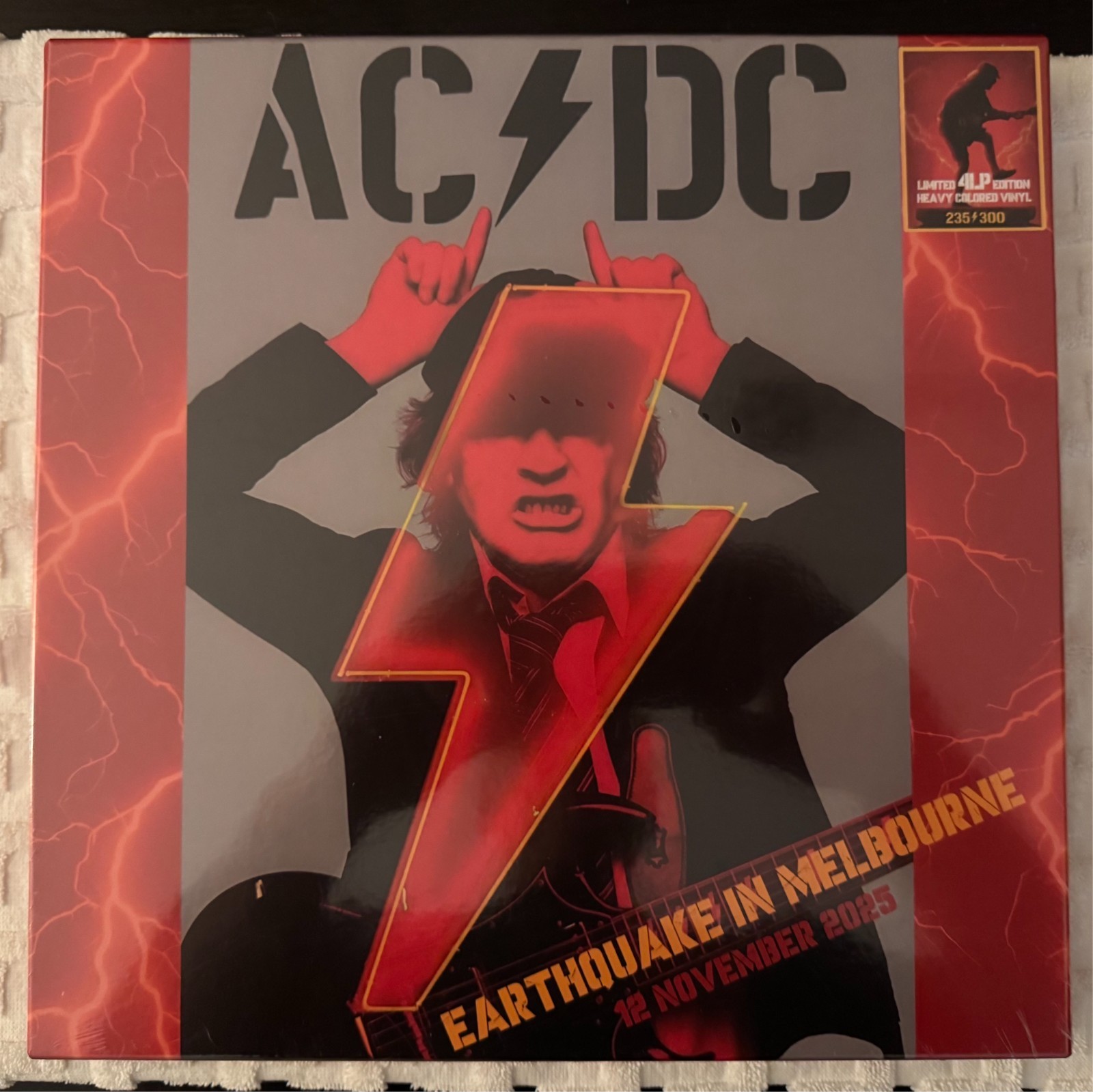 BOX SET 4 LPs ACDC AC/DC EARTHQUAKE IN MELBOURNE LIMITED EDITION COLORED VYNIL