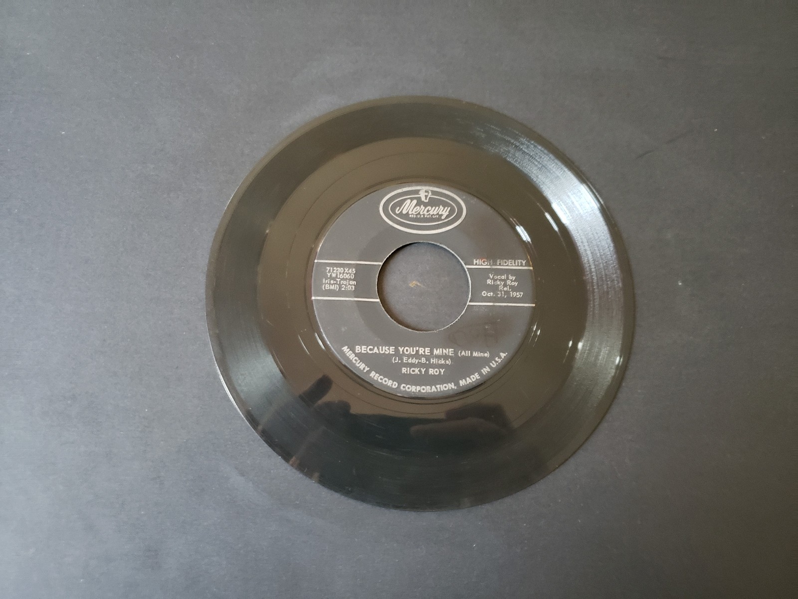 MEGARARE 1950s VG+ rockabilly Ricky Roy Because You’re Mine/Lonesome 71230 45