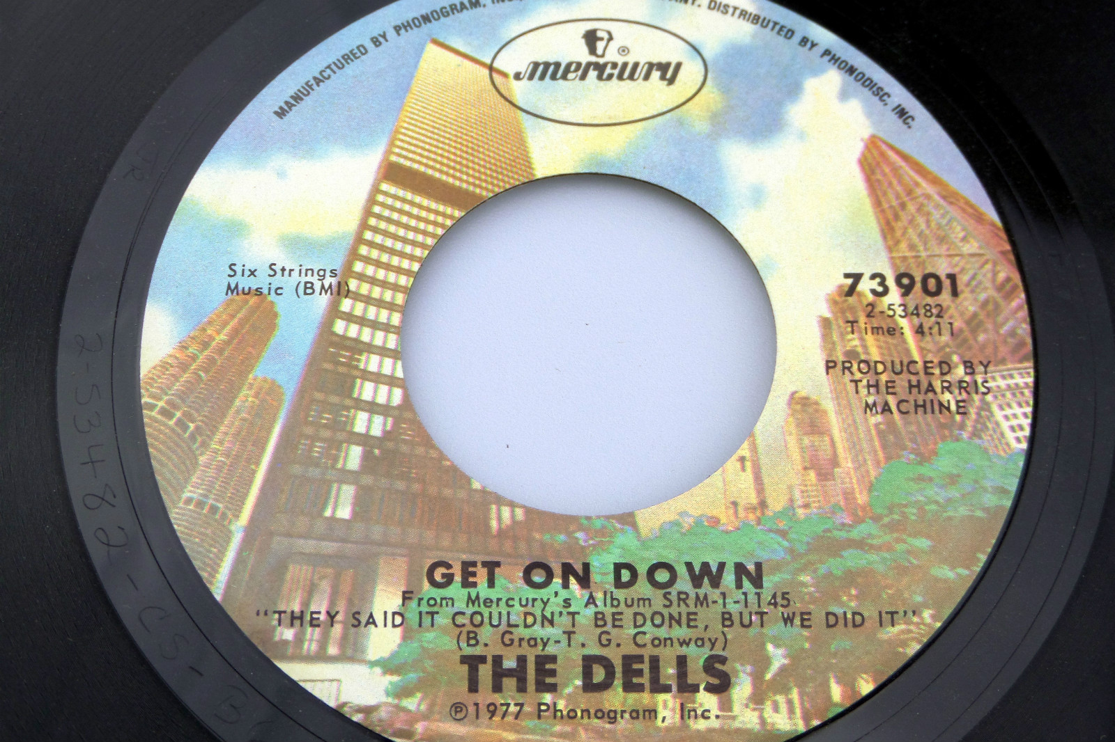 Dells: Betcha Never Been Loved / Get On Down [Unplayed Copy]