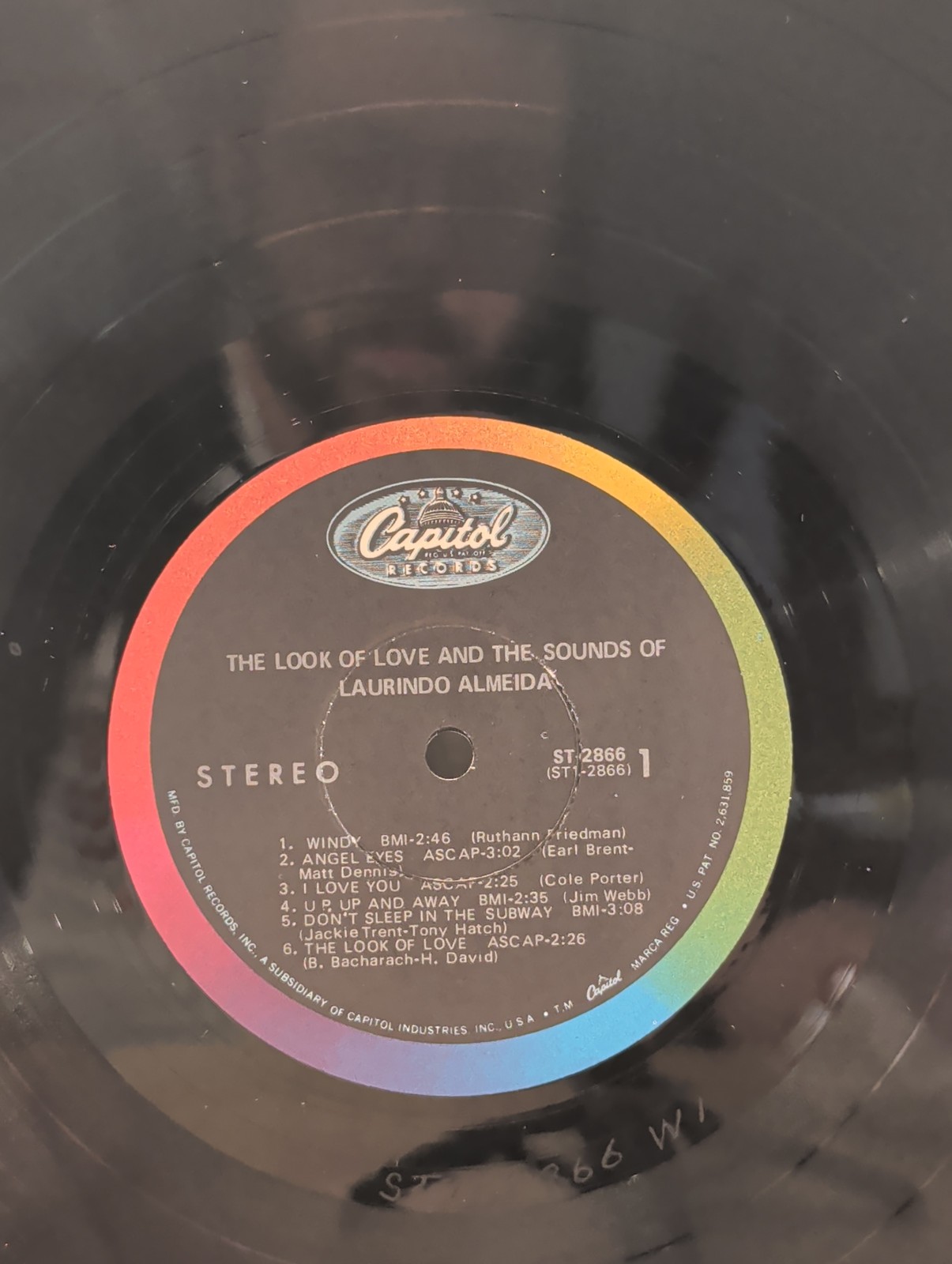 Laurindo Almeida | The Look Of Love & Sounds | LP 1968 Capitol ST 2866 | VG+/VG+