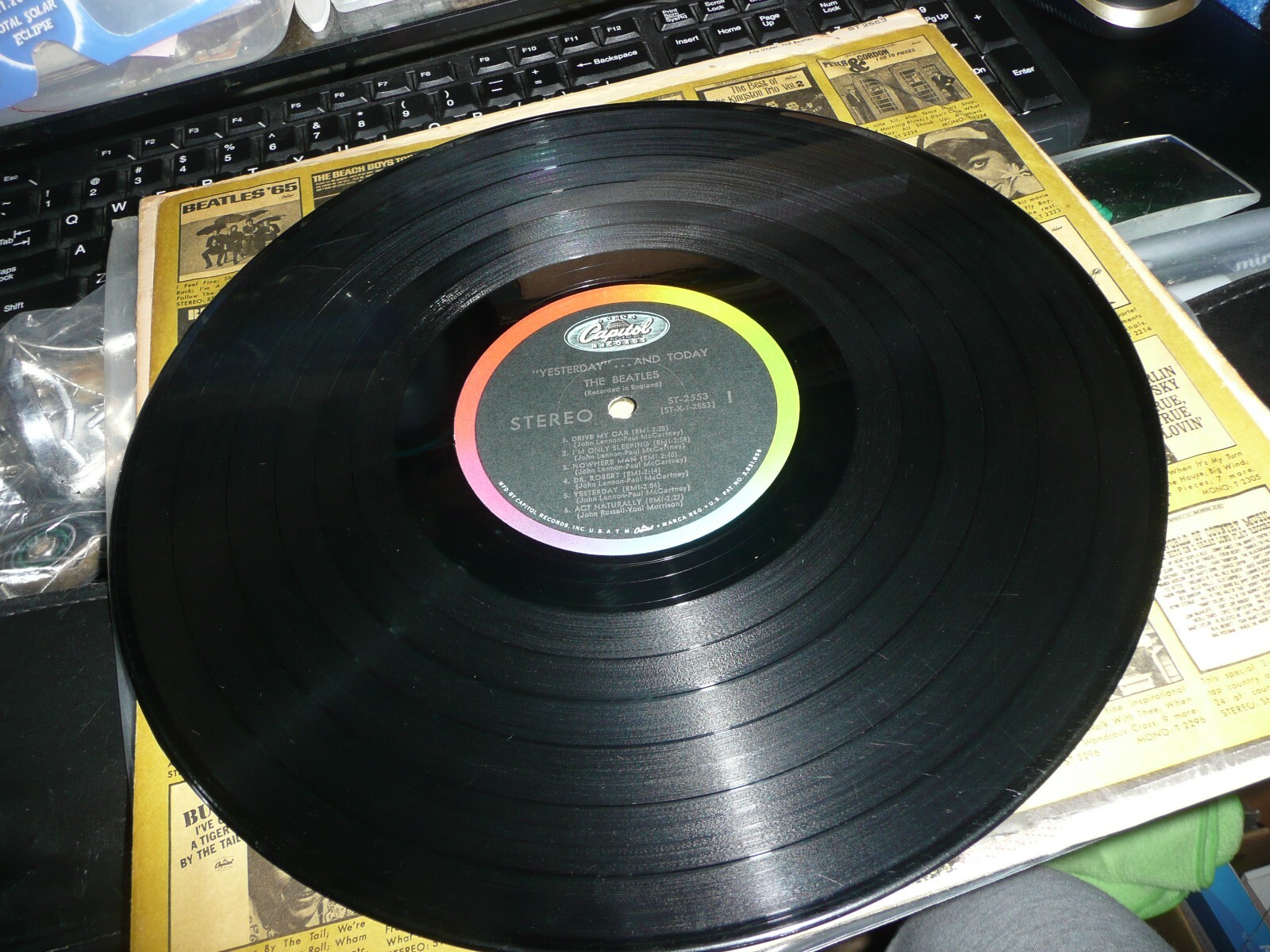 record LP rare Beatles Stereo Yesterday and Today Trunk Cover No RIAA VG+