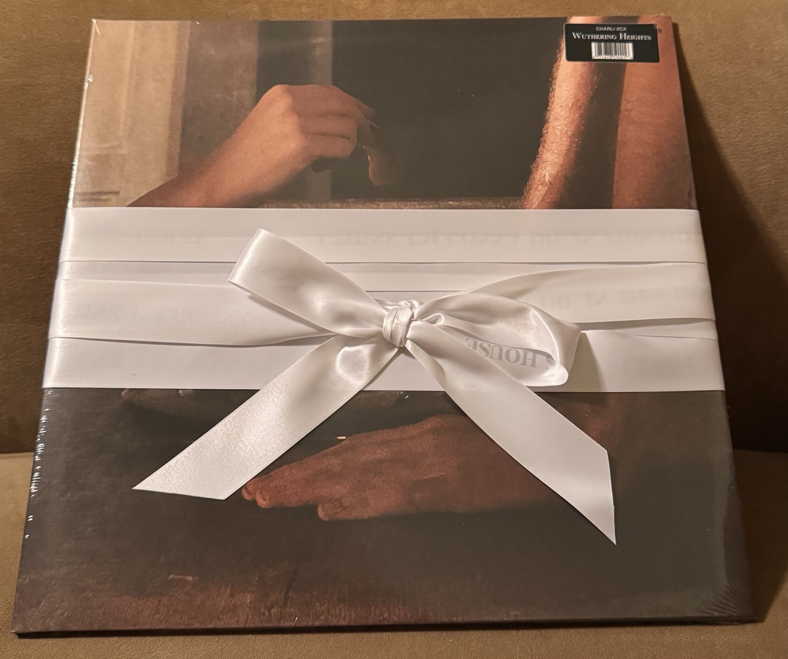 Charli XCX – Wuthering Heights Collector’s Edition Vinyl Numbered Green Marble!