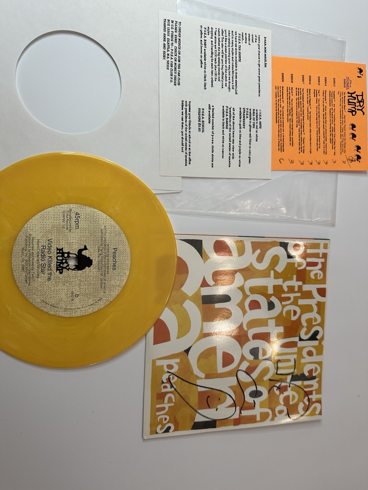 Rare PRESIDENTS of the UNITED STATES, Peaches Radio Star Orange Color 7” Signed