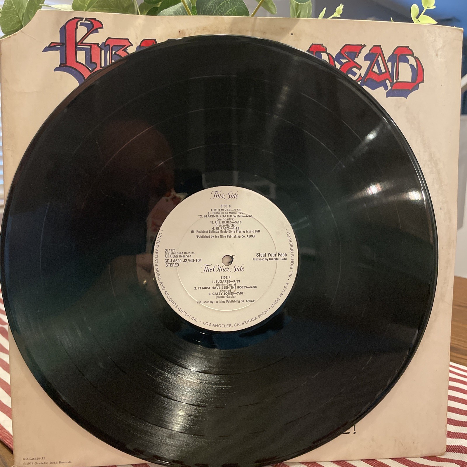 Grateful Dead “Steal Your Face” LP 1976 GD-LA620 Some Scratches See Photos