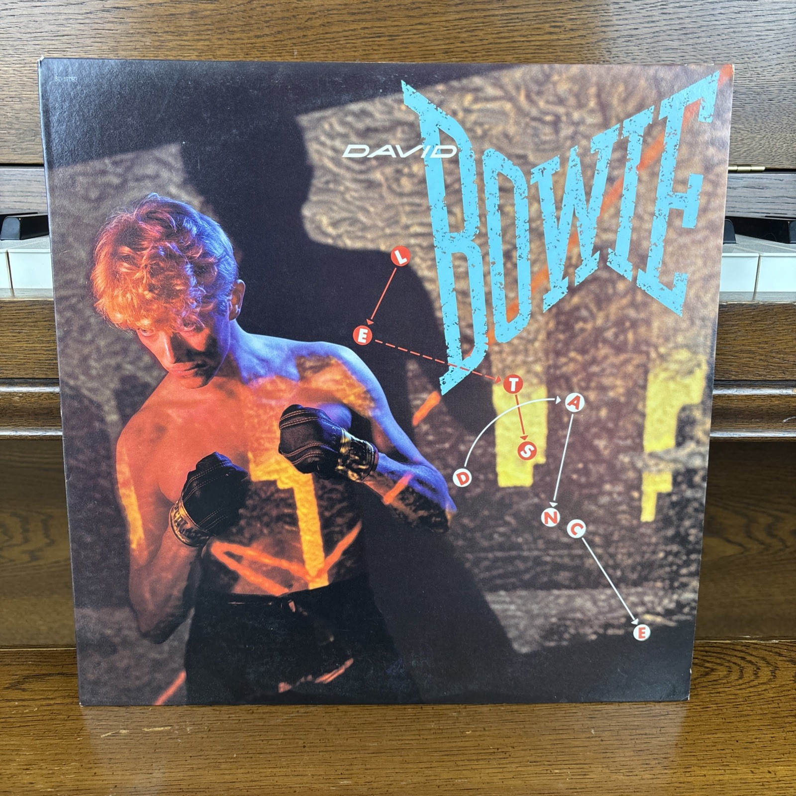 David Bowie ~ Let’s Dance ~ Vinyl LP ~ 1983 EMI ~ SO-17093 ~ Pop Rock