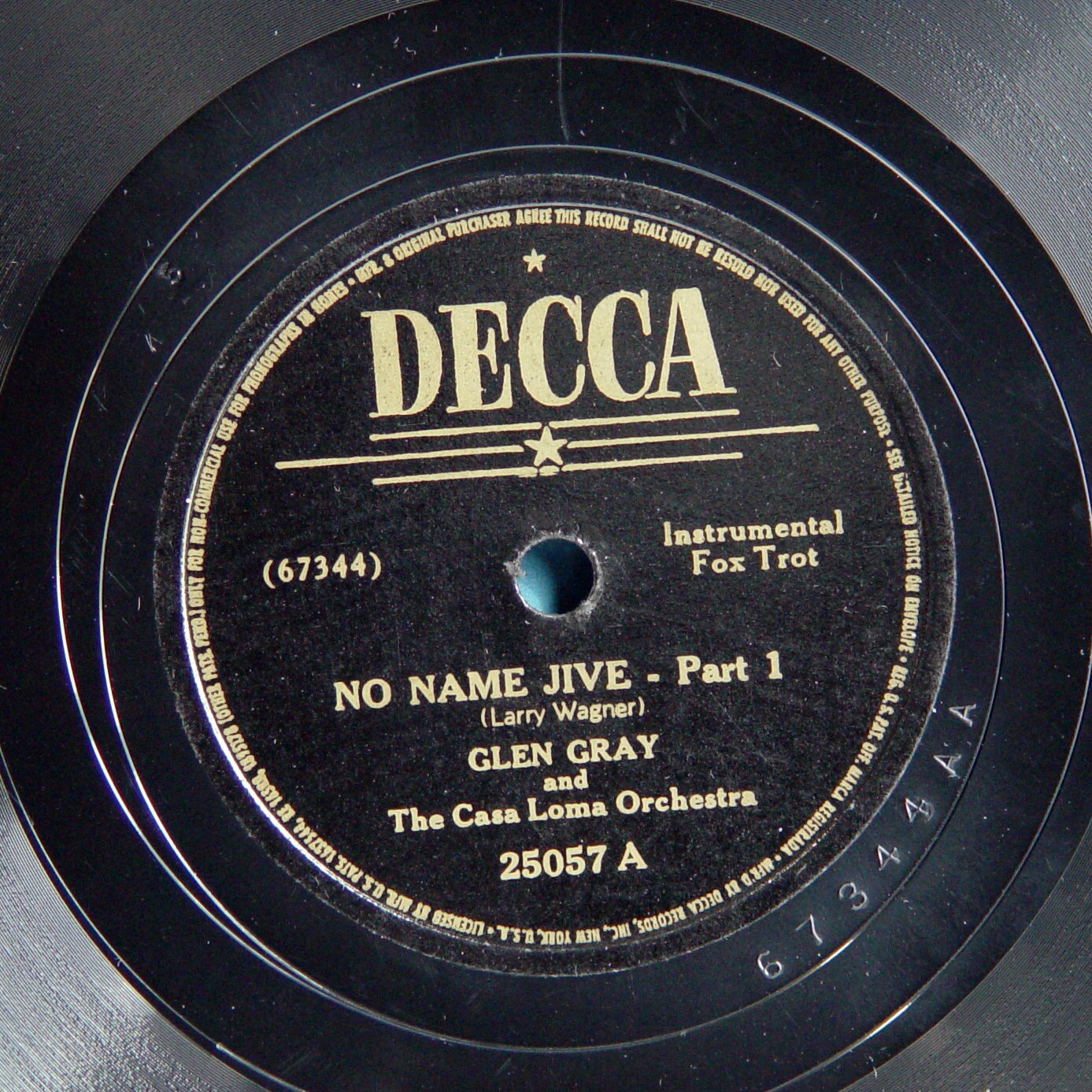 78 RPM 10″: Decca 25057 Glen Gray & Casa Loma Orchestra No Name Jive 1947 VJM E