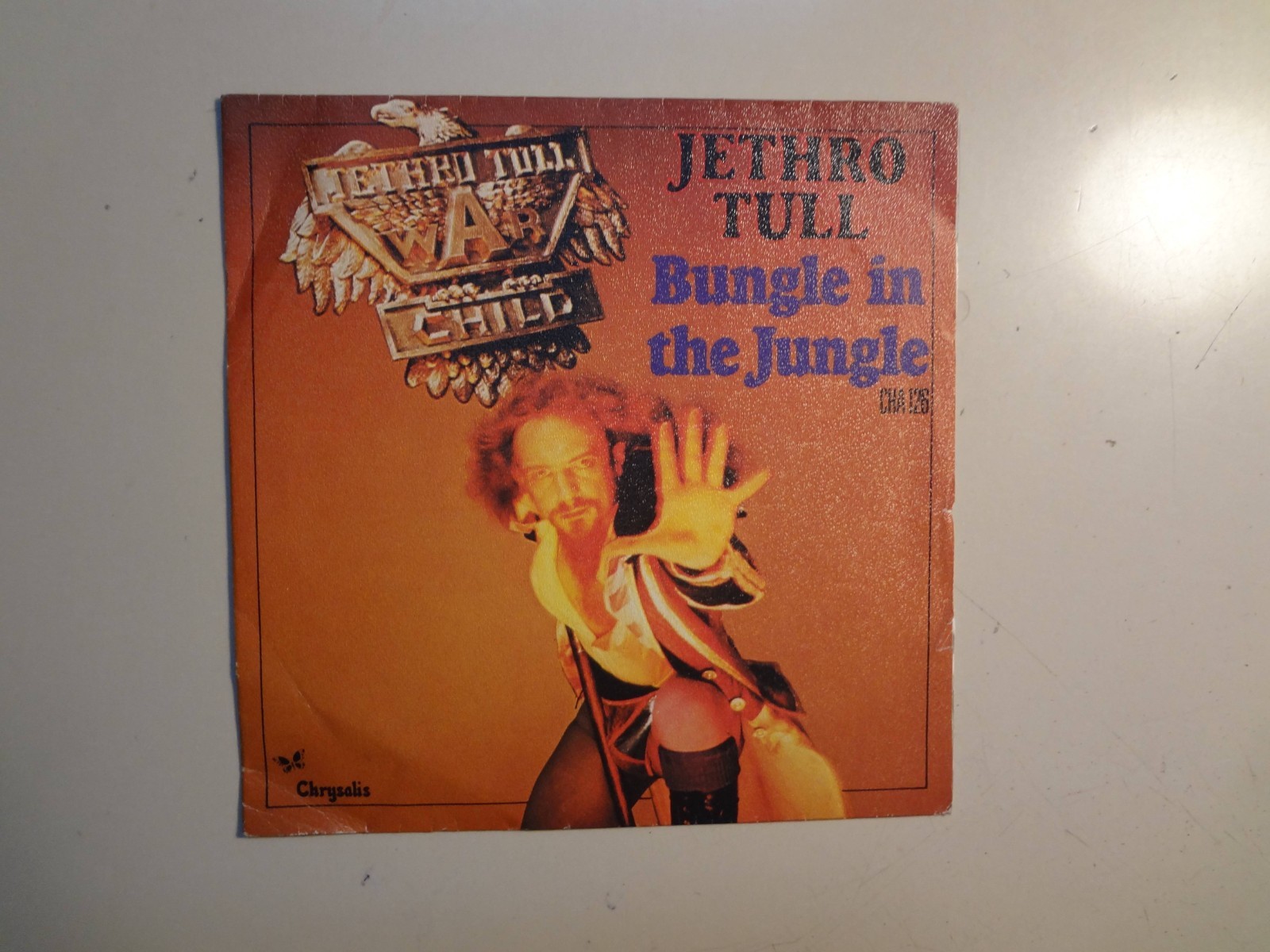 JETHRO TULL: Bungle In The Jungle- Back-Door Angels-France 7″ 1974 Chrysalis PSL