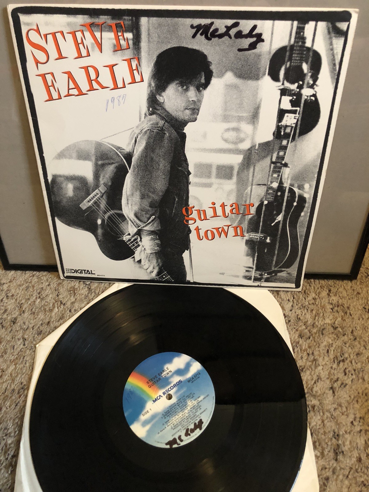 Steve Earle Guitar Town Vinyl Record MCA 1986